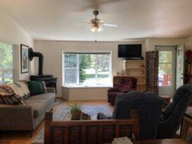 3641 Hill Loop Rd, Kettle Falls, WA 99141-9941