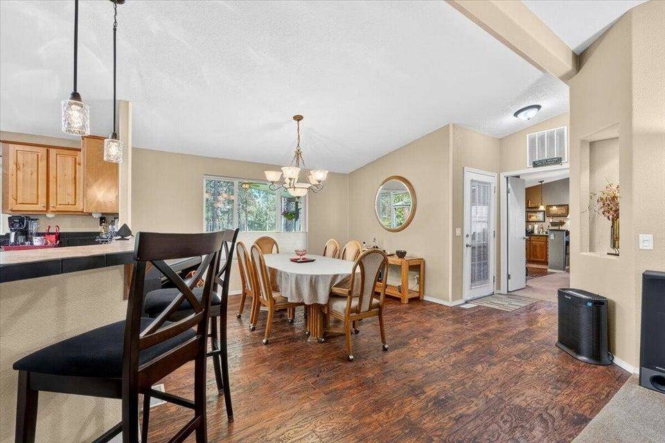 219 Eagle Dr, Chewelah, WA 99109
