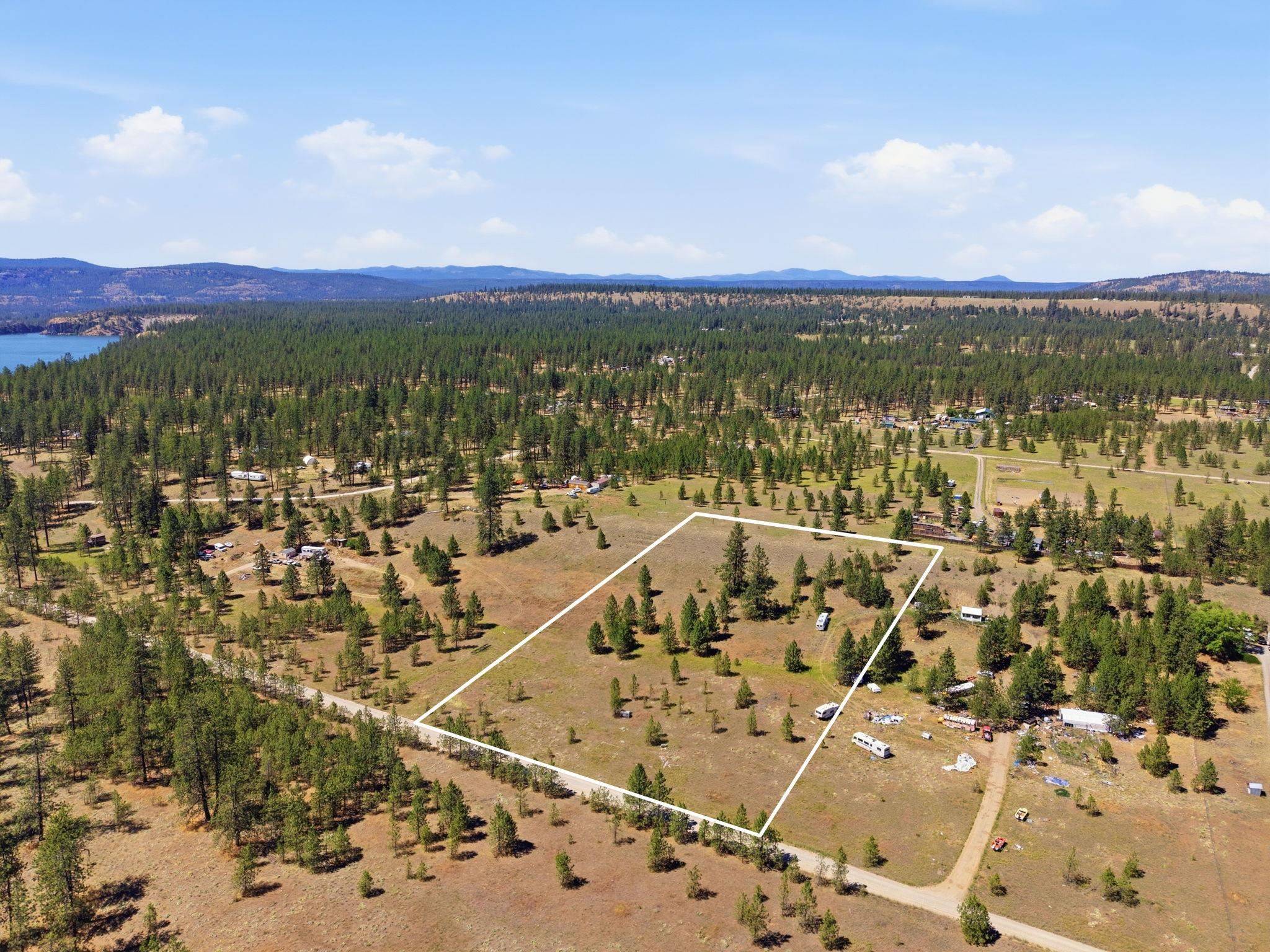 7736 Adams Drive WAY, Ford, WA 99013