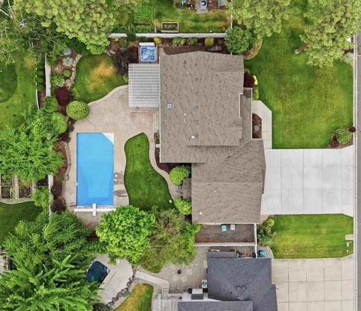 15923 N Woodcrest Ct, Spokane, WA 99208