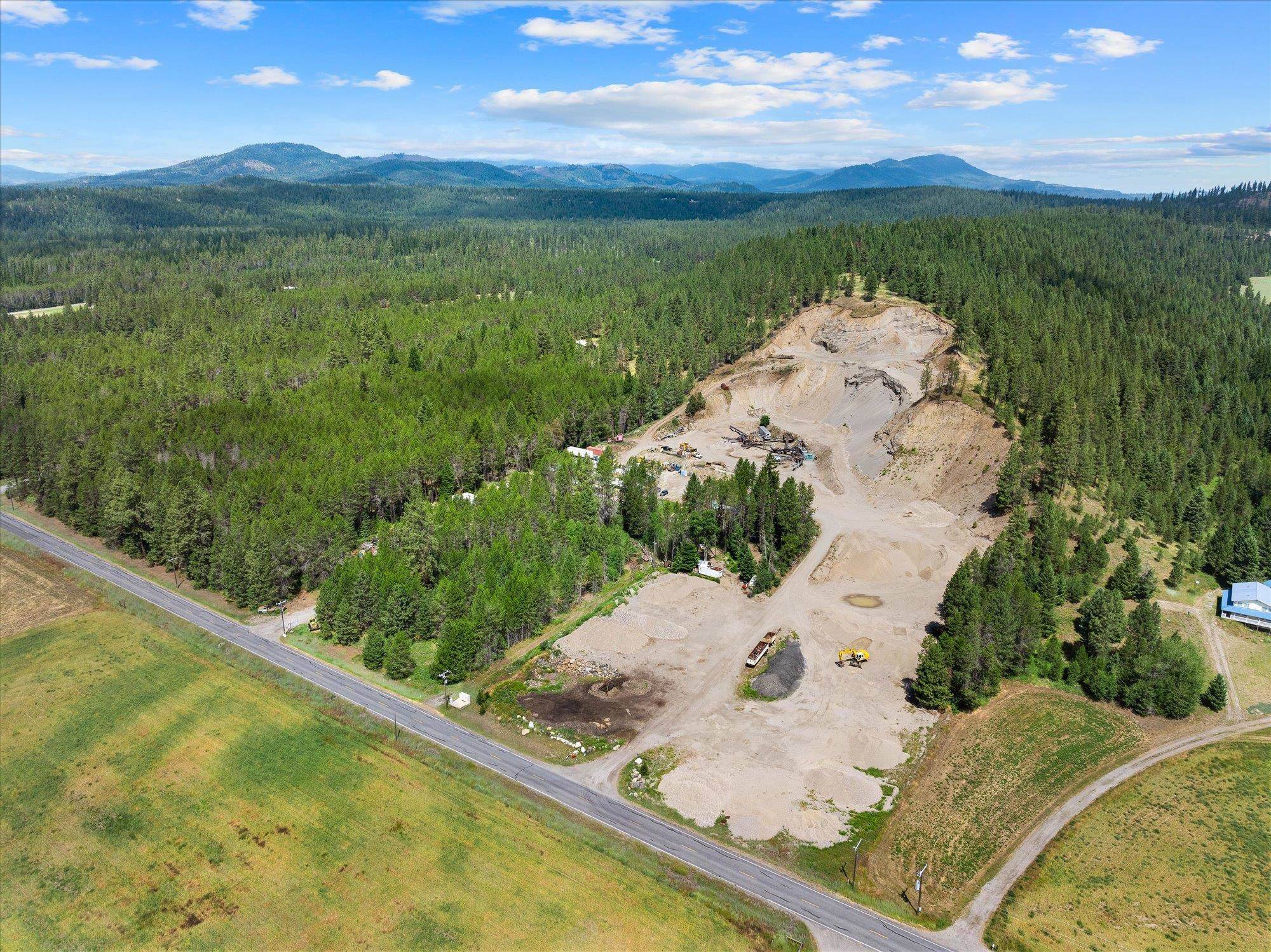 4326 Springdale Hunters Rd, Springdale, WA 99173