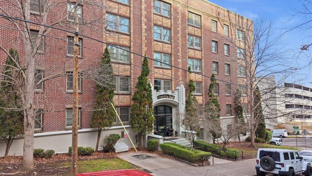 704 W 6th Ave ##301, Spokane, WA 99204