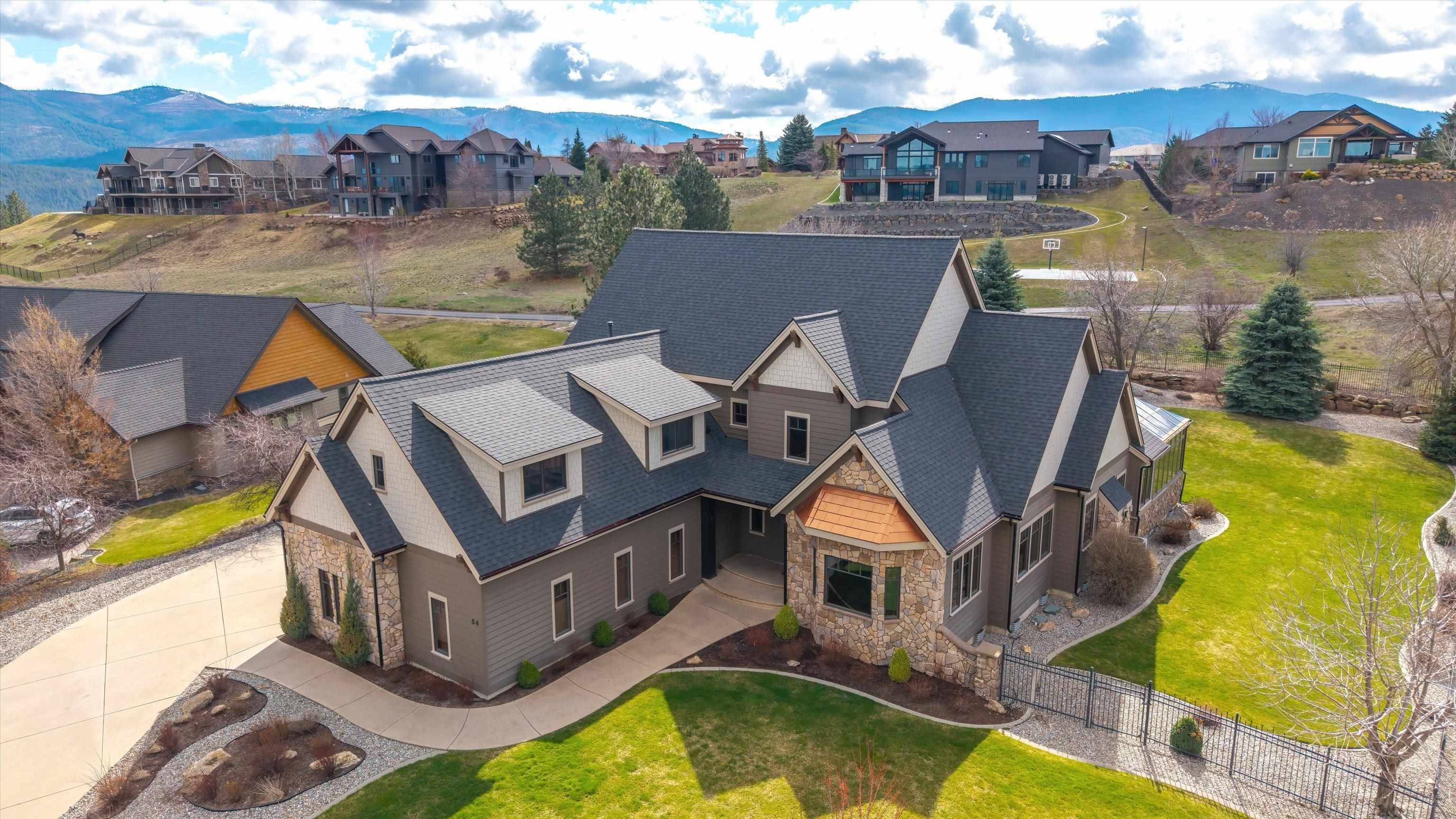 54 N Chief Garry Dr, Liberty Lake, WA 99019