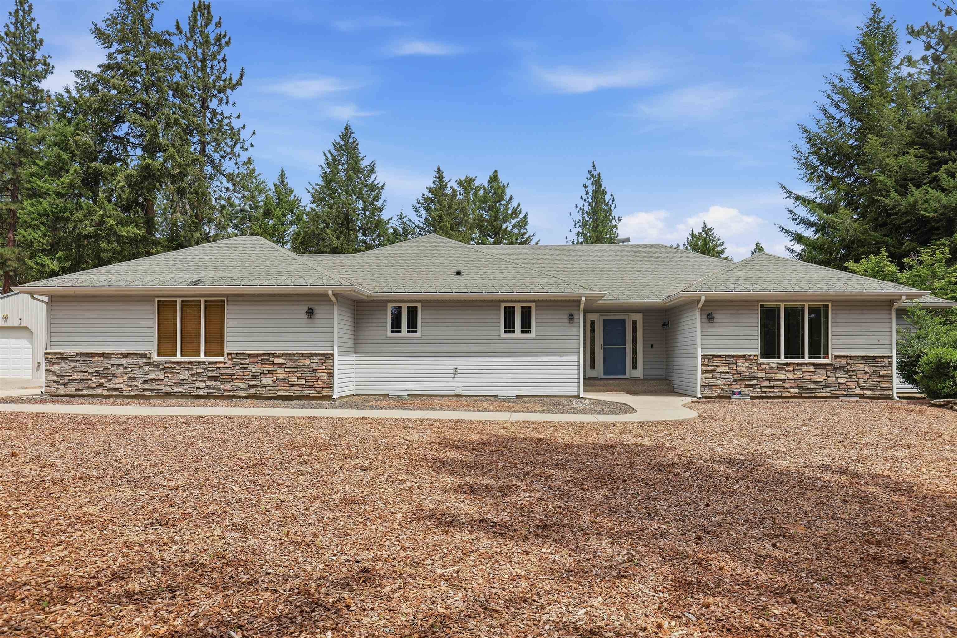 6920 N Harvard Rd, Newman Lake, WA 99025