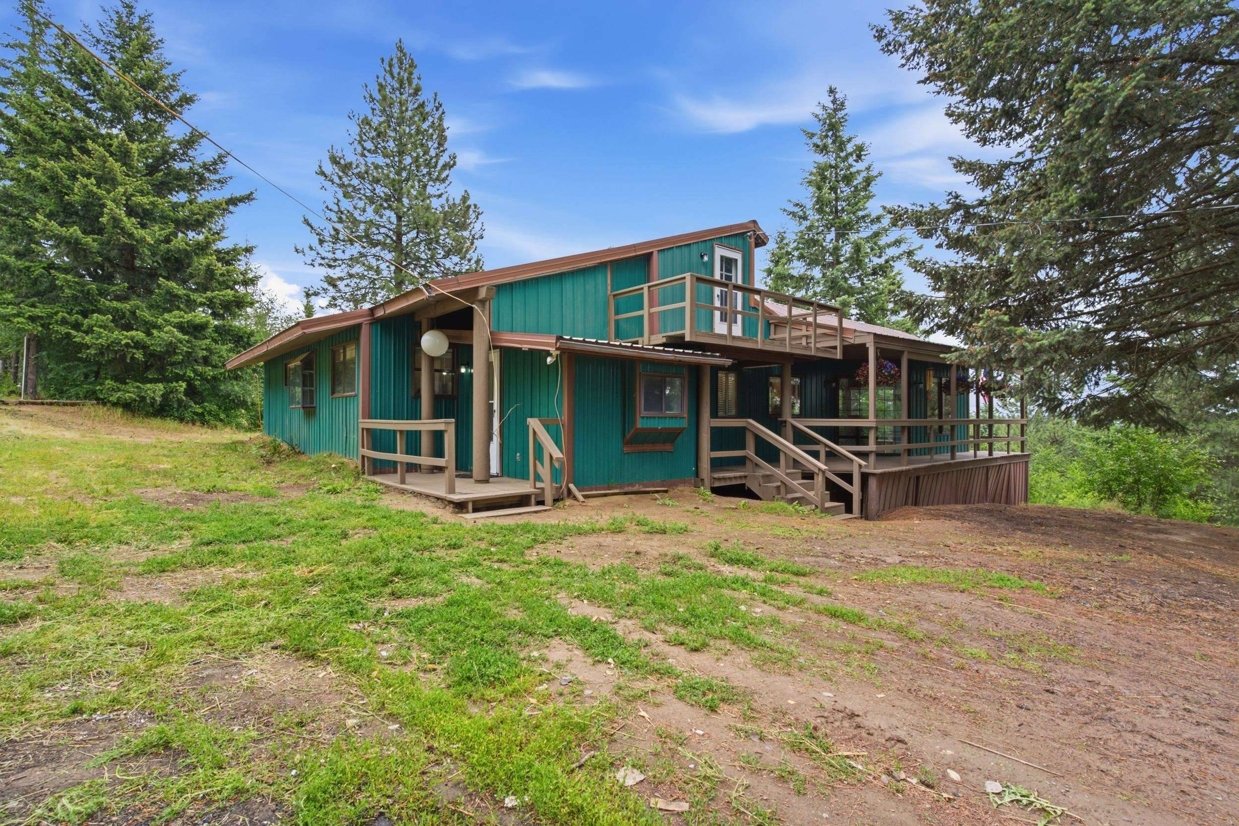 11710 S Starr Rd, Rockford, WA 99030