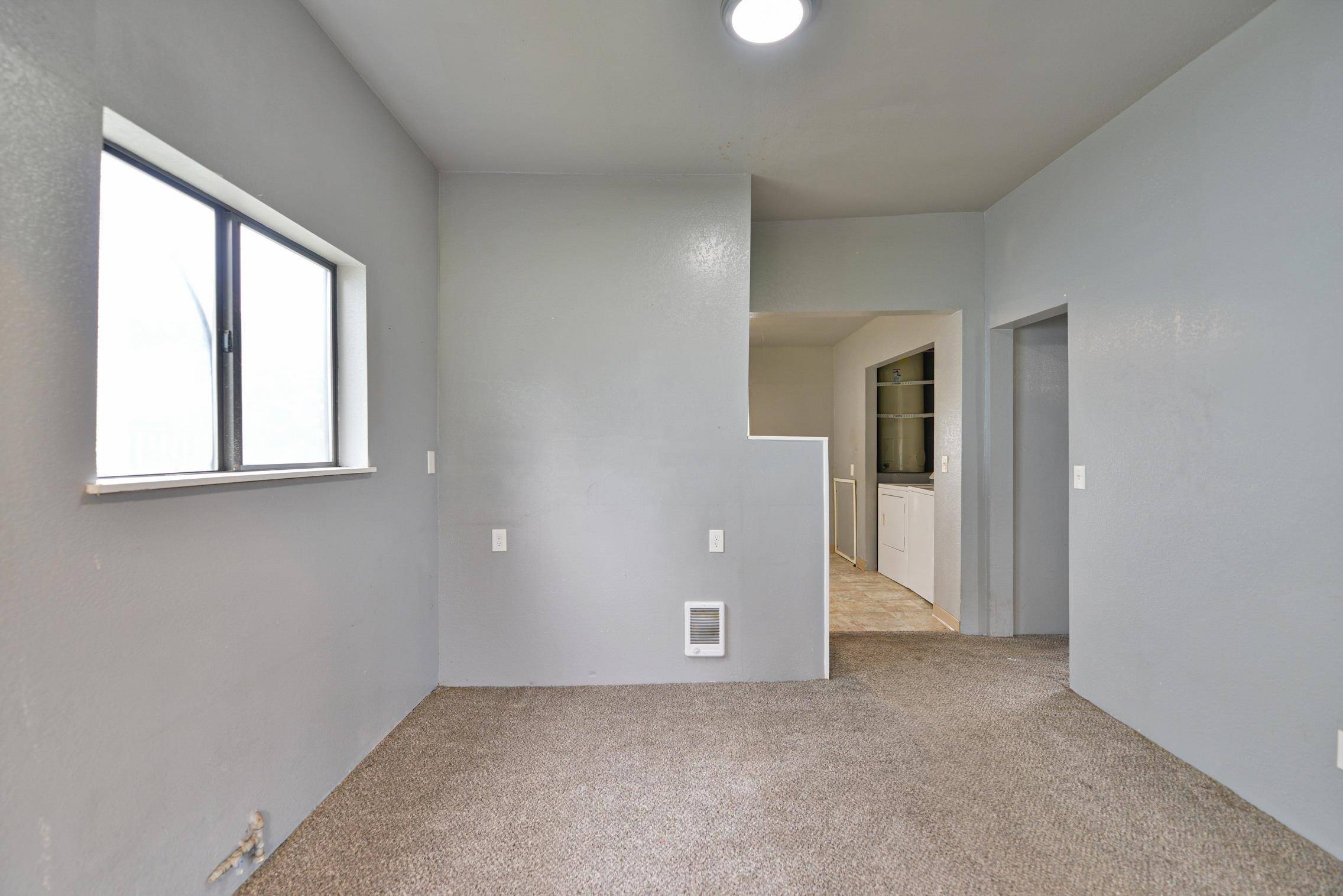 512 S Lebo St, Tekoa, WA 99033