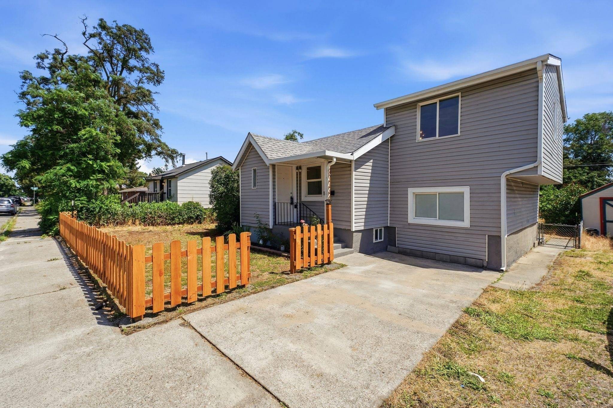4814 N MAGNOLIA St, Spokane, WA 99027