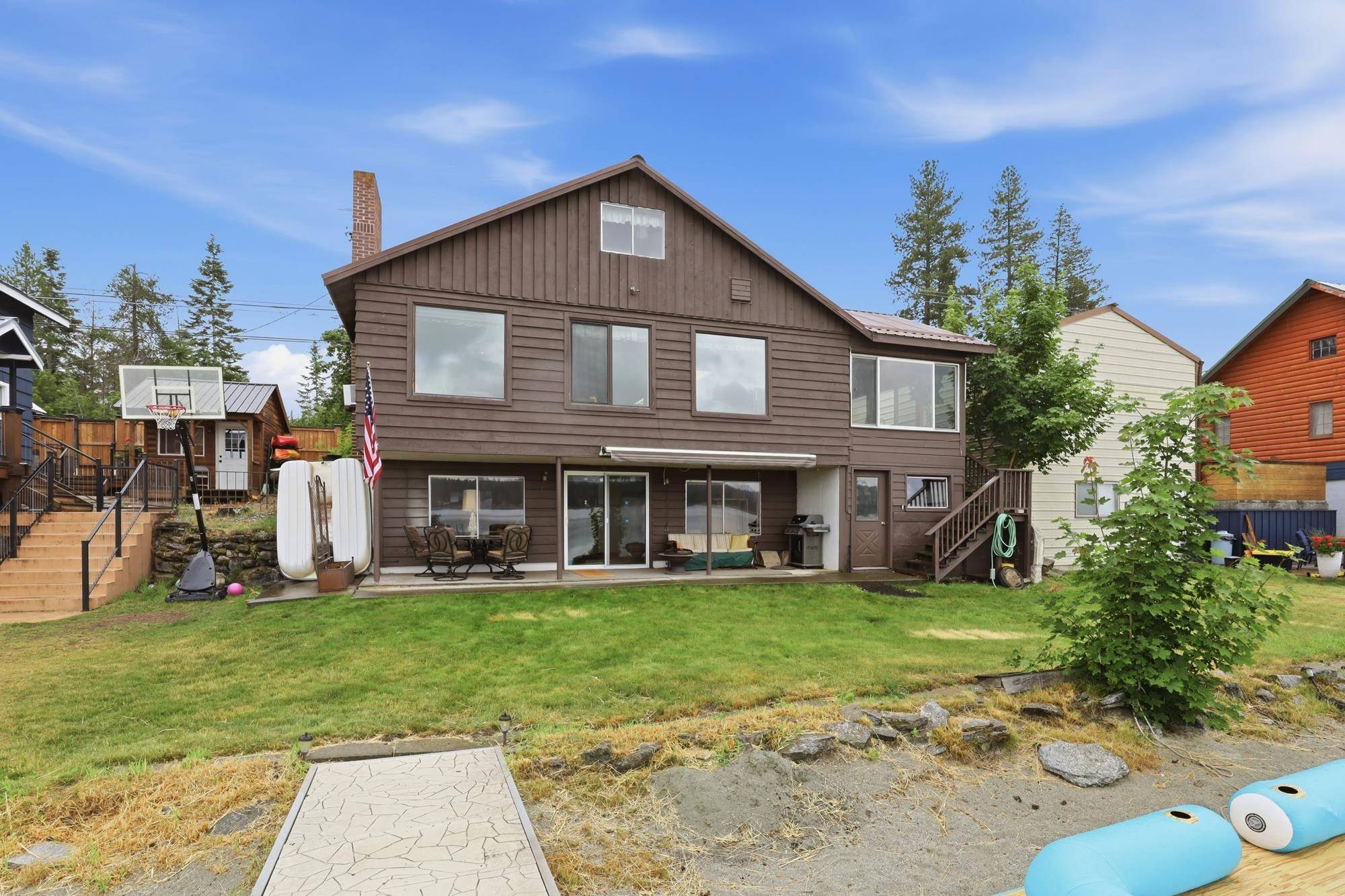 325451 US 2 Hwy, Newport, WA 99156