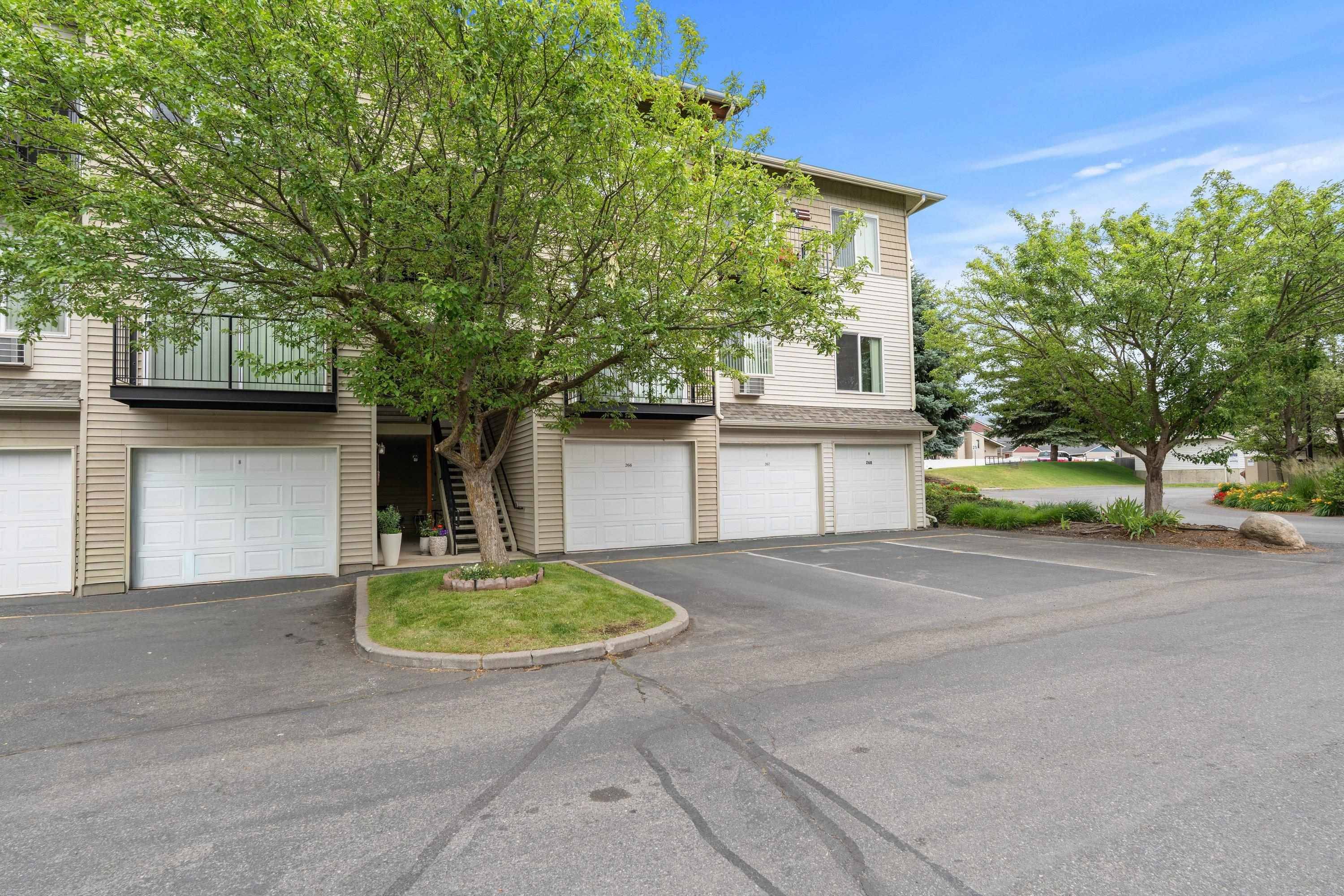 22855 E Country Vista Dr #400, Liberty Lake, WA 99019