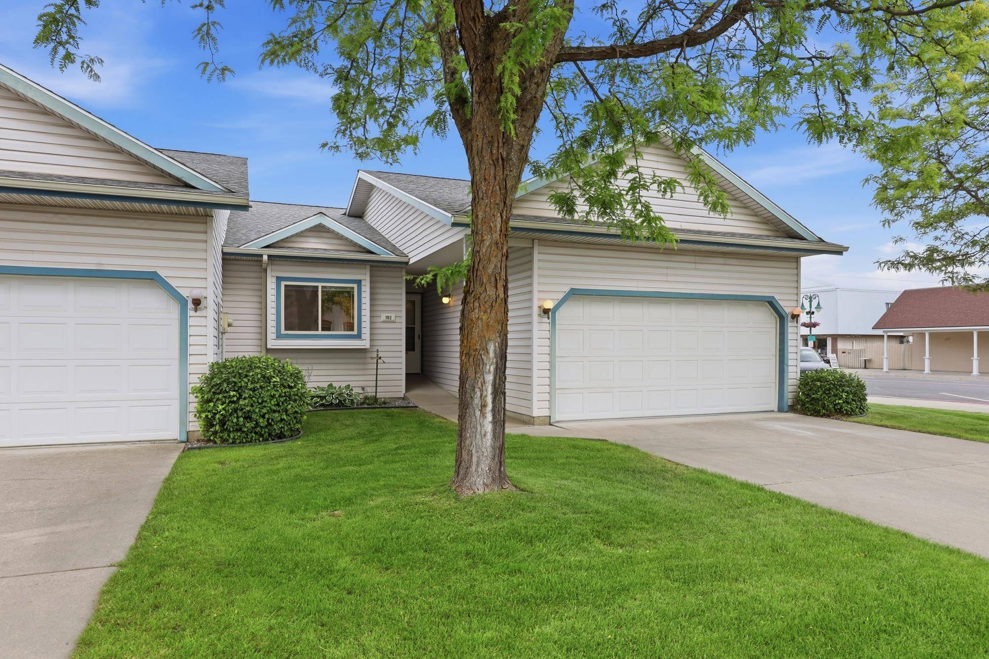 102 N 4th St #E, Chewelah, WA 99109