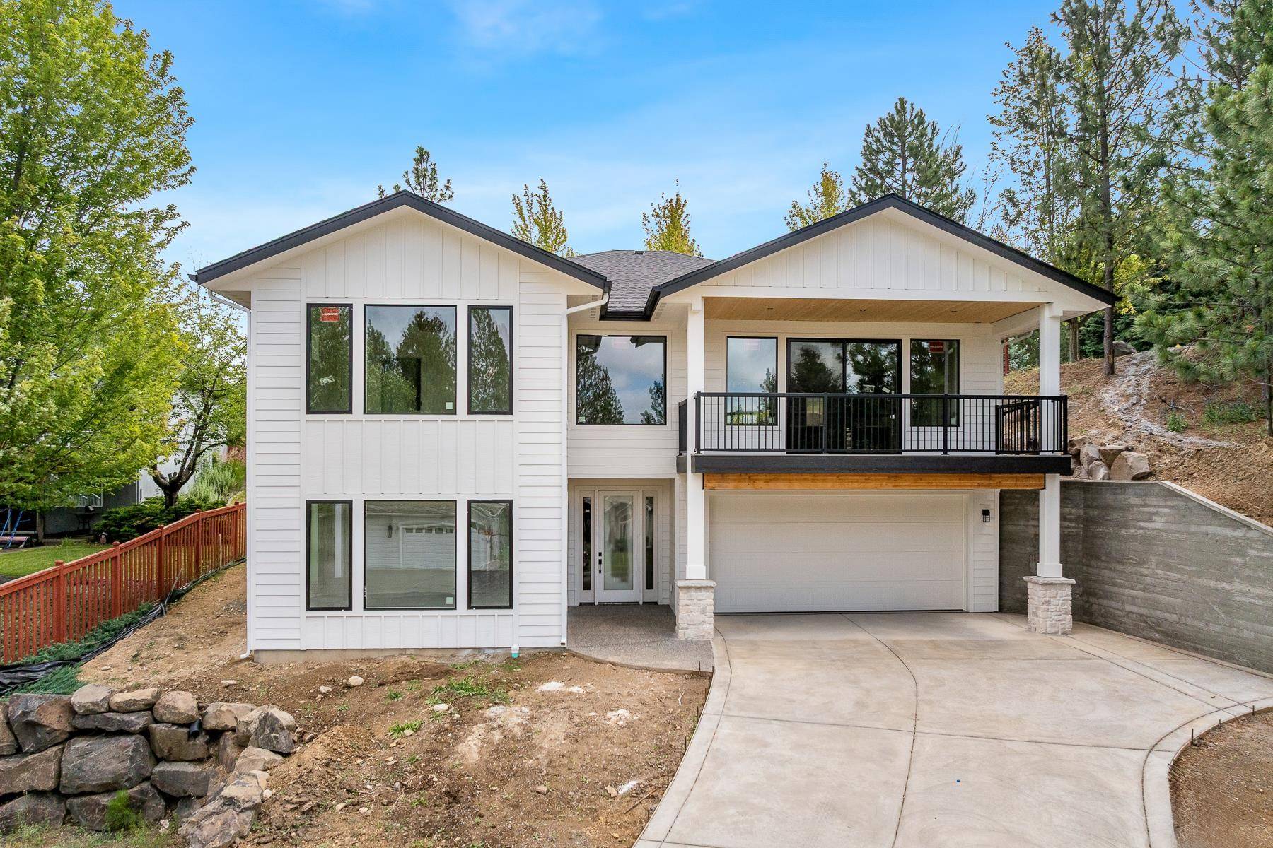 5211 S Fairfax Ln, Spokane Valley, WA 99037