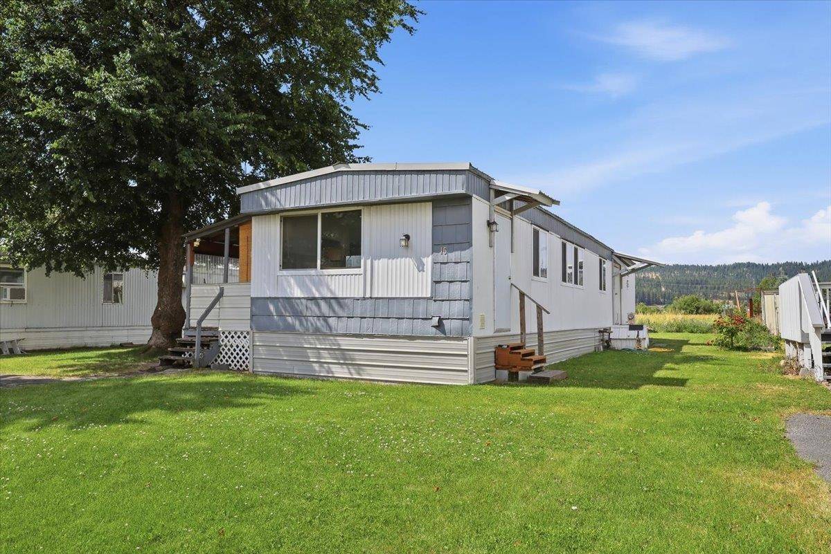 22105 E Wellesley Ave #16, Otis Orchards, WA 99027