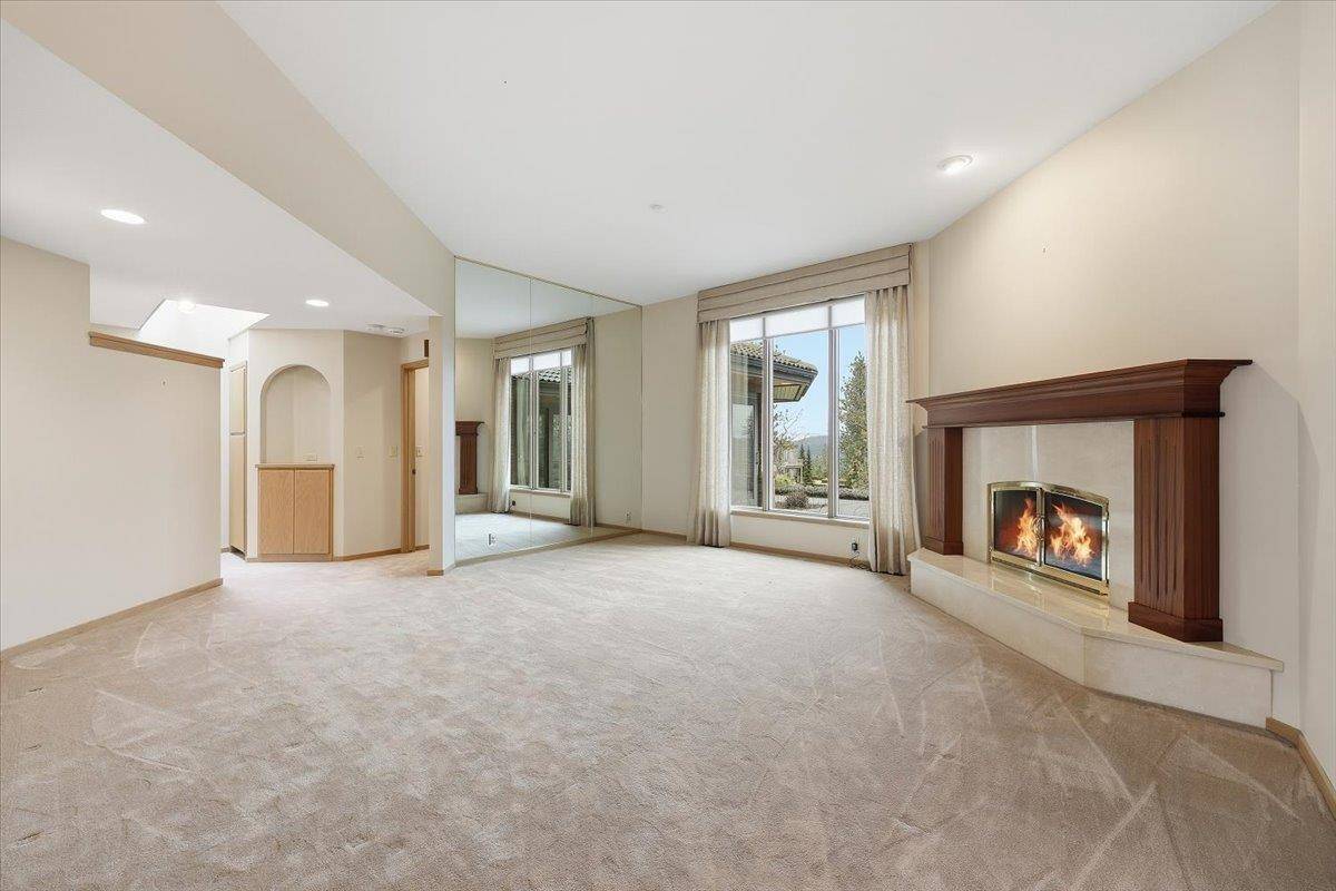 5430 S Quail Ridge Cir, Spokane, WA 99223
