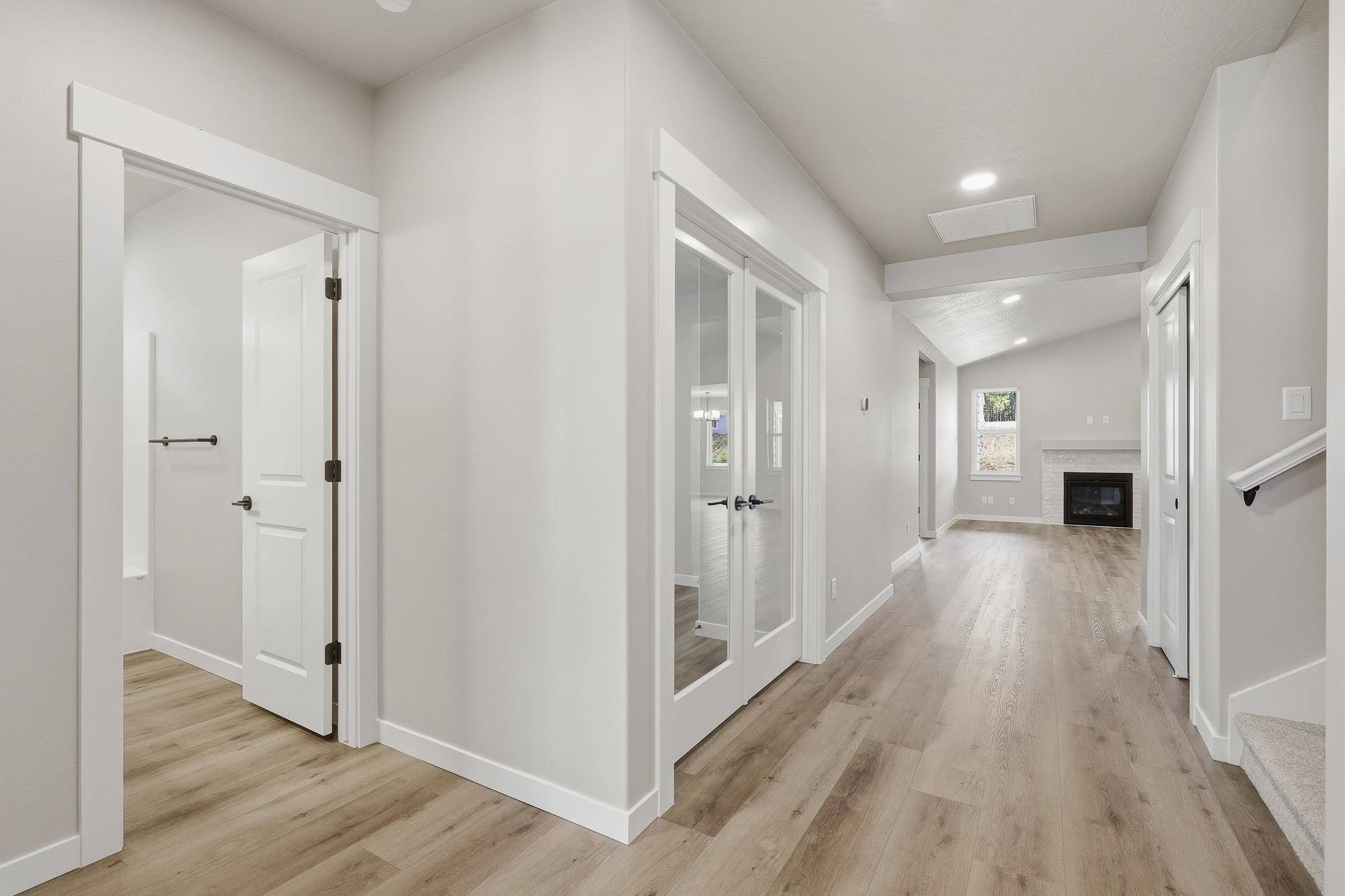 1517 W 68th Ave, Spokane, WA 99224