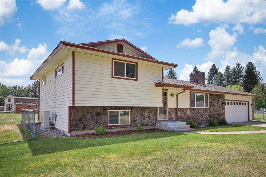 509 S Cavalier Ct, Greenacres, WA 99016