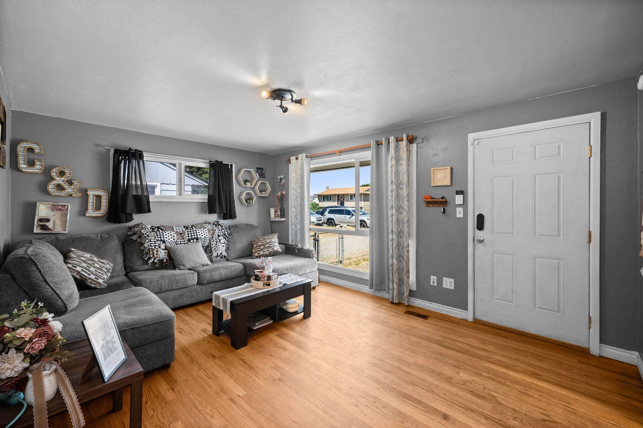 3018 N Nora Ave, Spokane, WA 99207