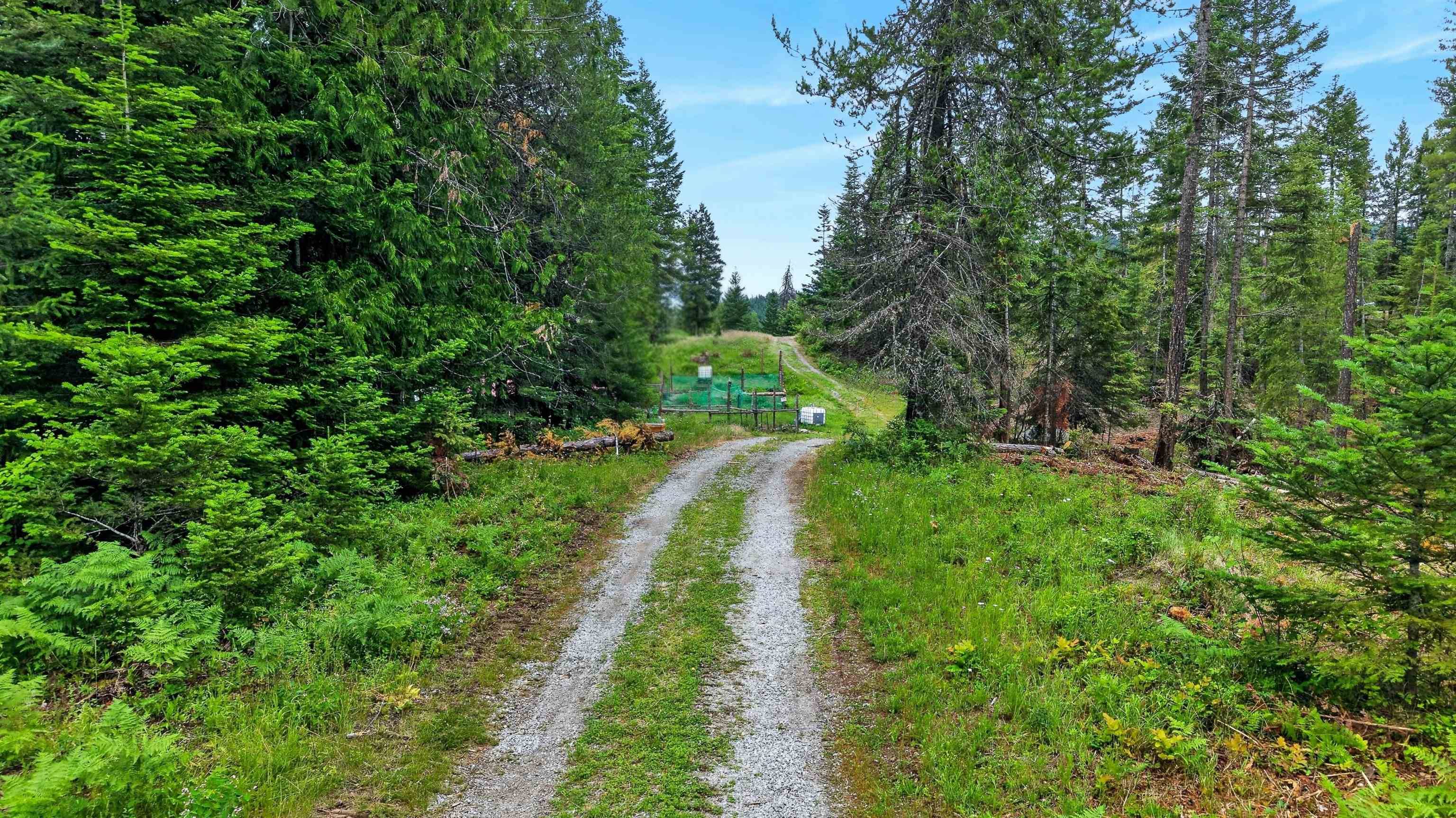 14408 N Mountain View Ln, Newman Lake, WA 99025