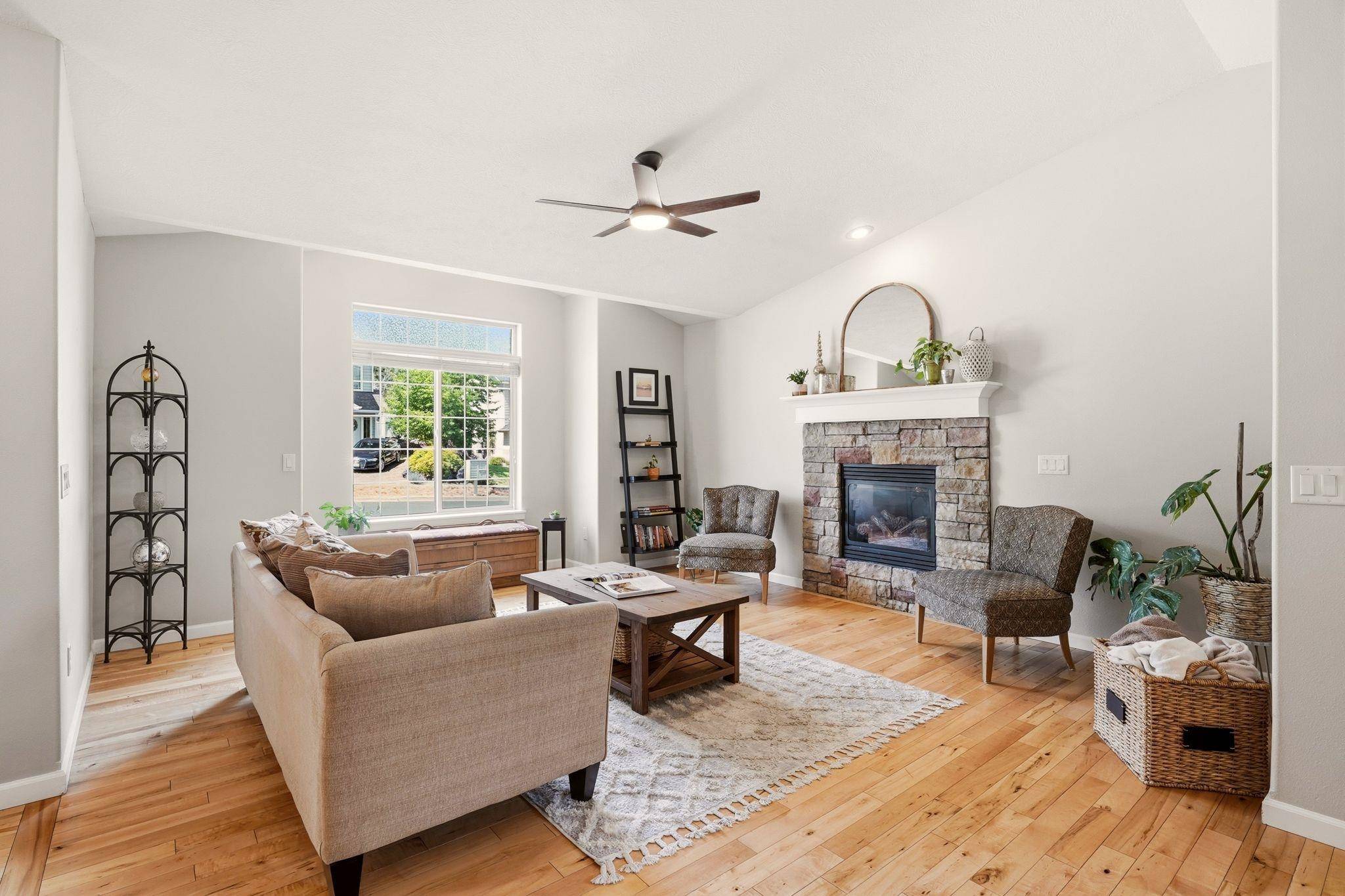 1611 S Cochran St, Spokane, WA 99224