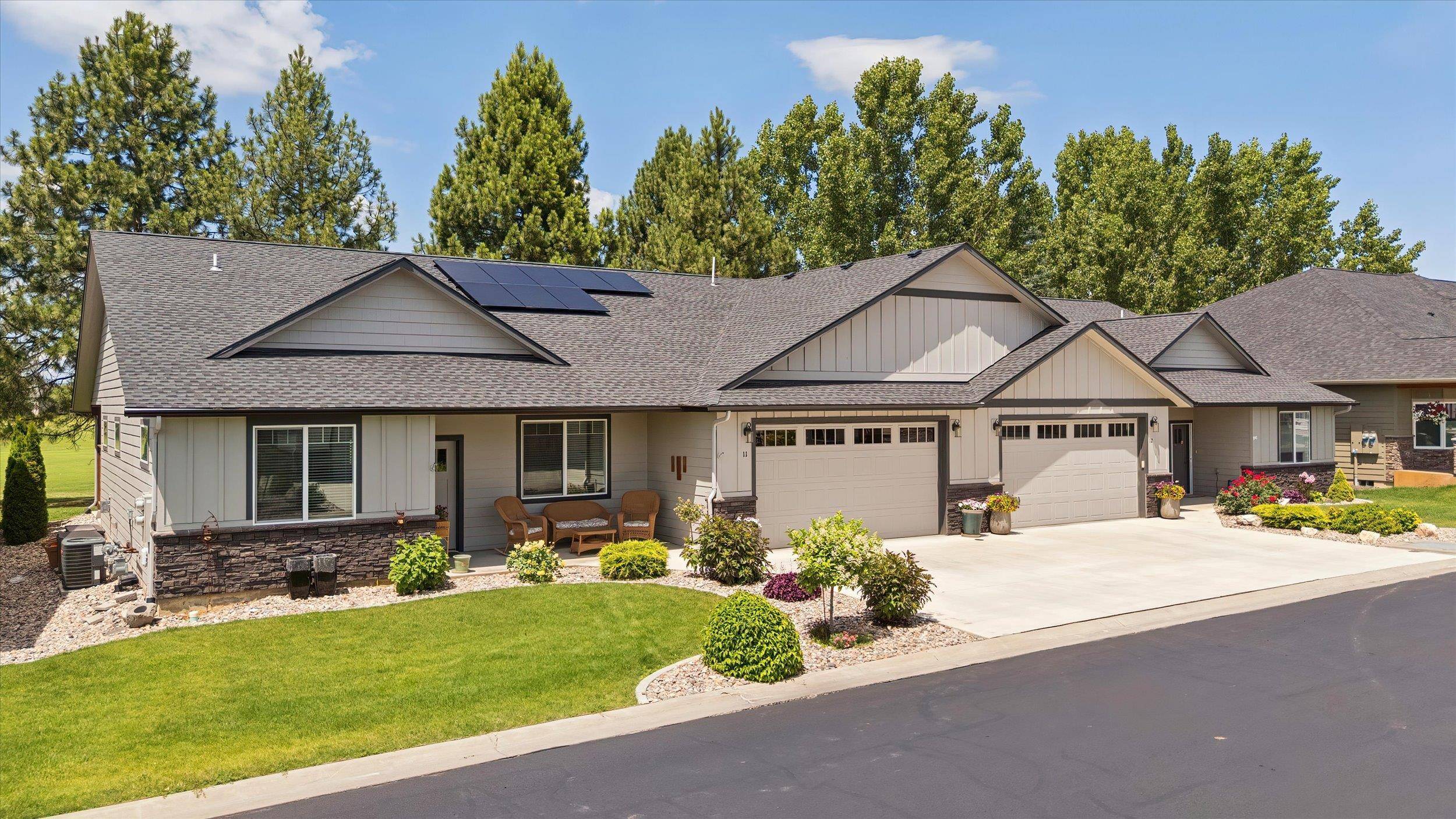 1109 N Country Club Dr #11, Deer Park, WA 99006