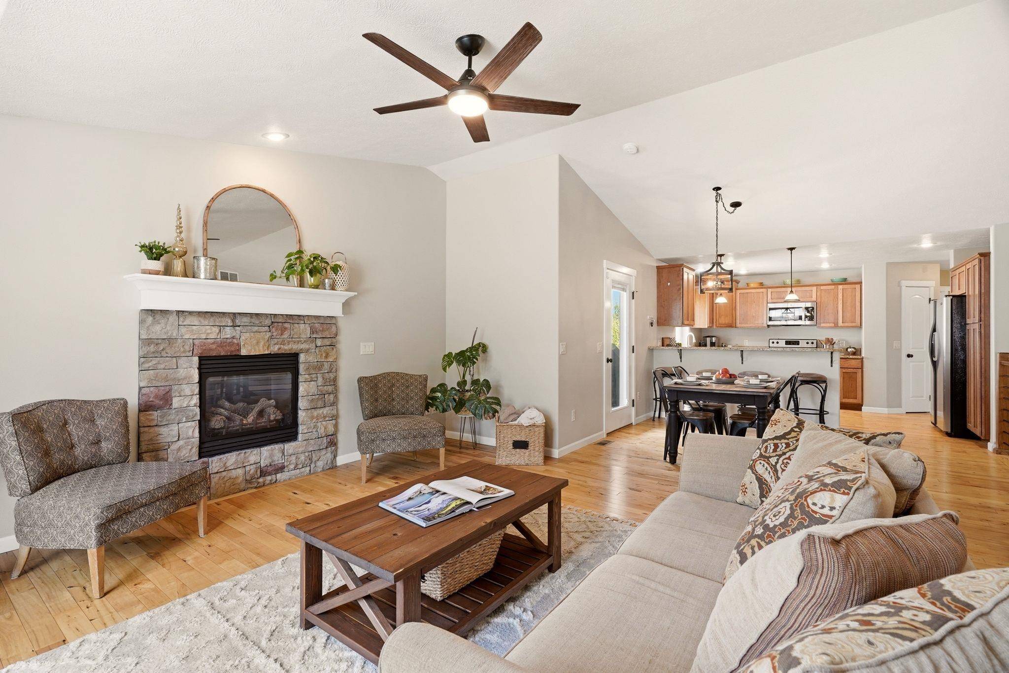 1611 S Cochran St, Spokane, WA 99224