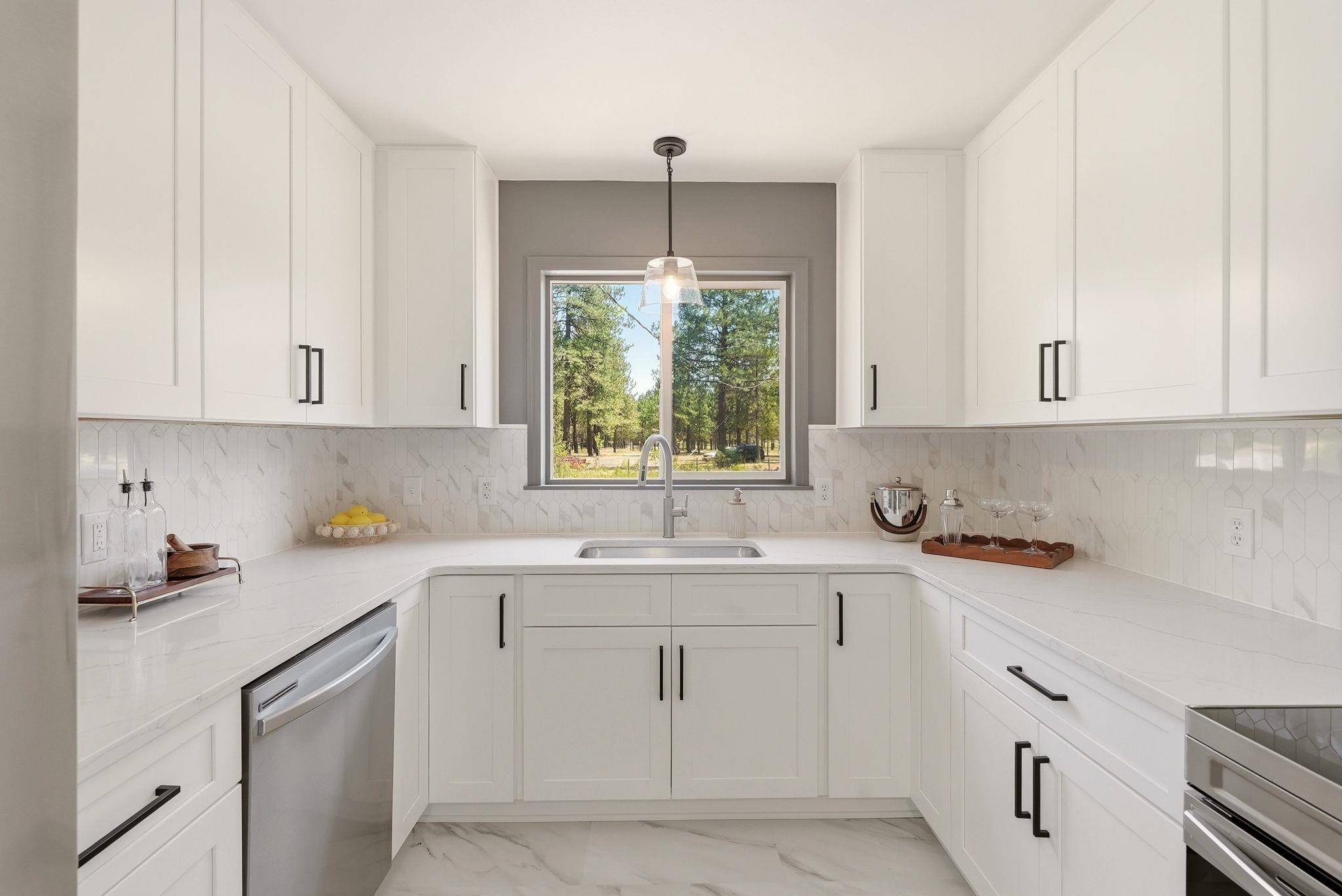 21312 W Sunwest Ave, Medical Lake, WA 99022