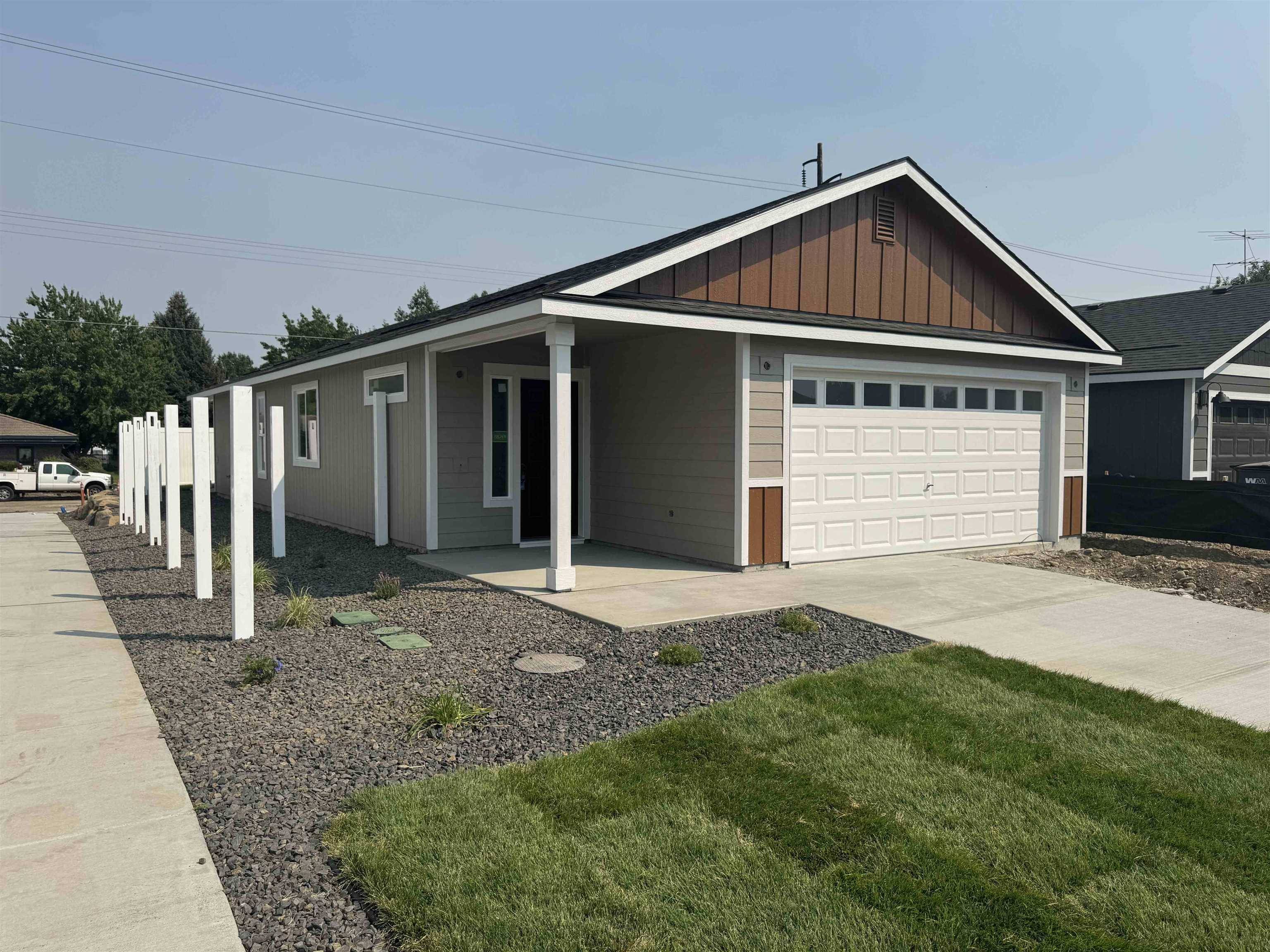 1009 S Century Rd, Spokane Valley, WA 99037