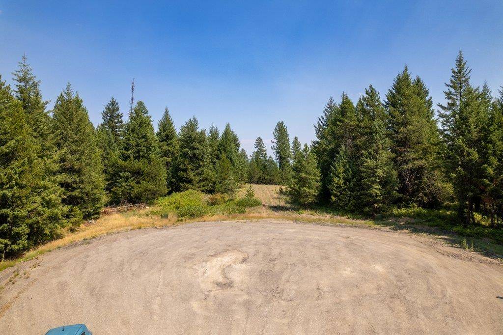 642 Overlook Dr, Newport, WA 99156