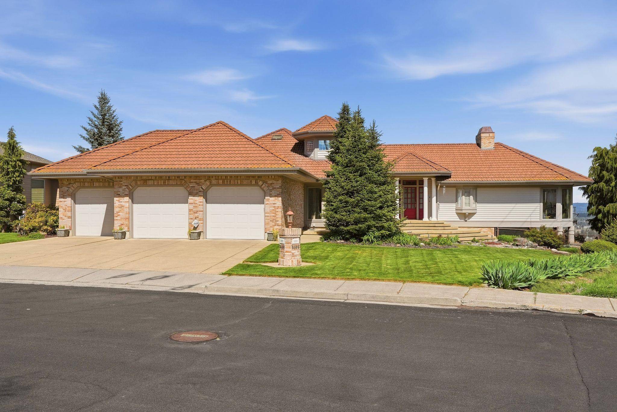 9108 N KENSINGTON Dr, Spokane, WA 99208