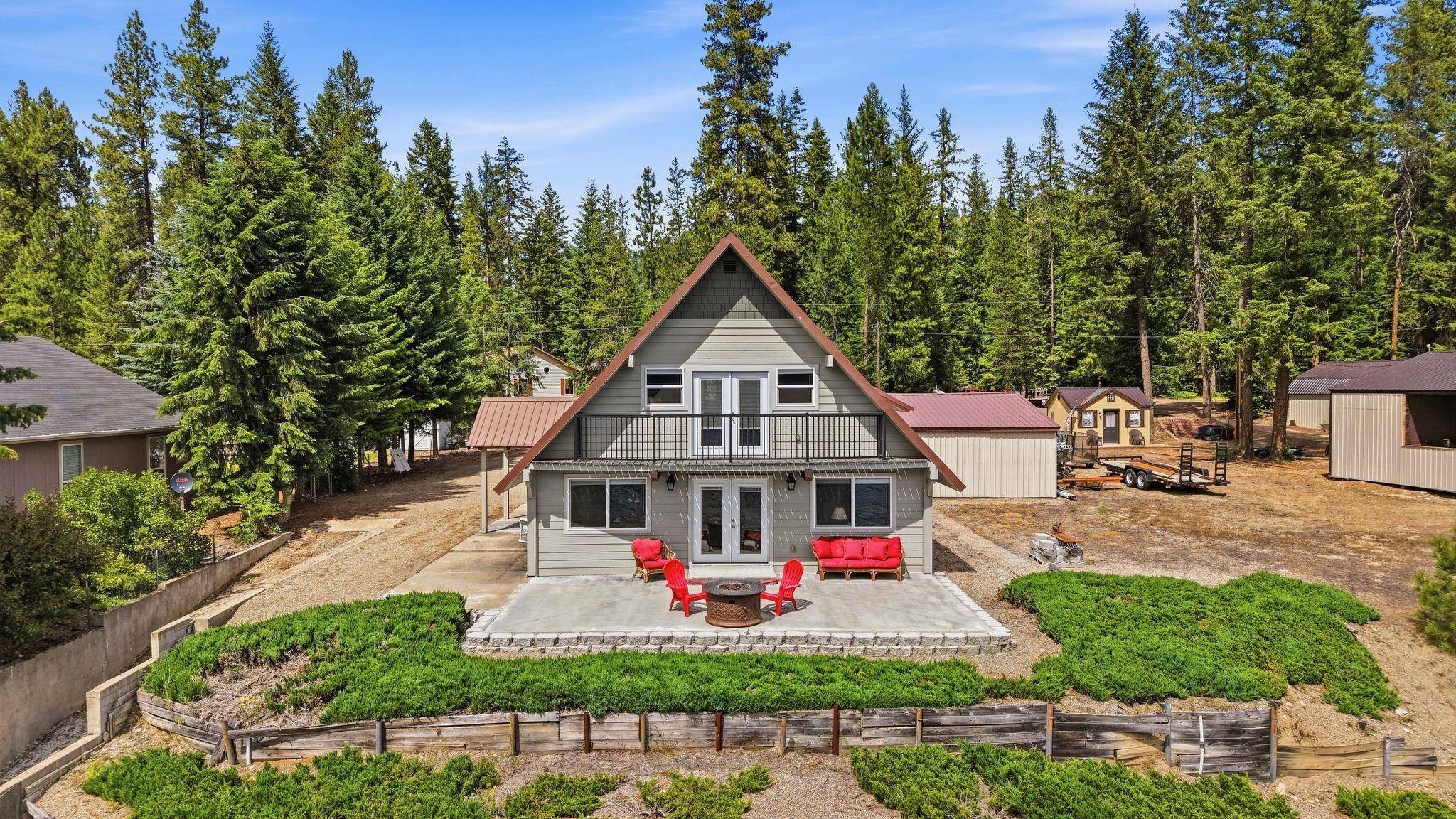128 S River Rd, Cusick, WA 99119