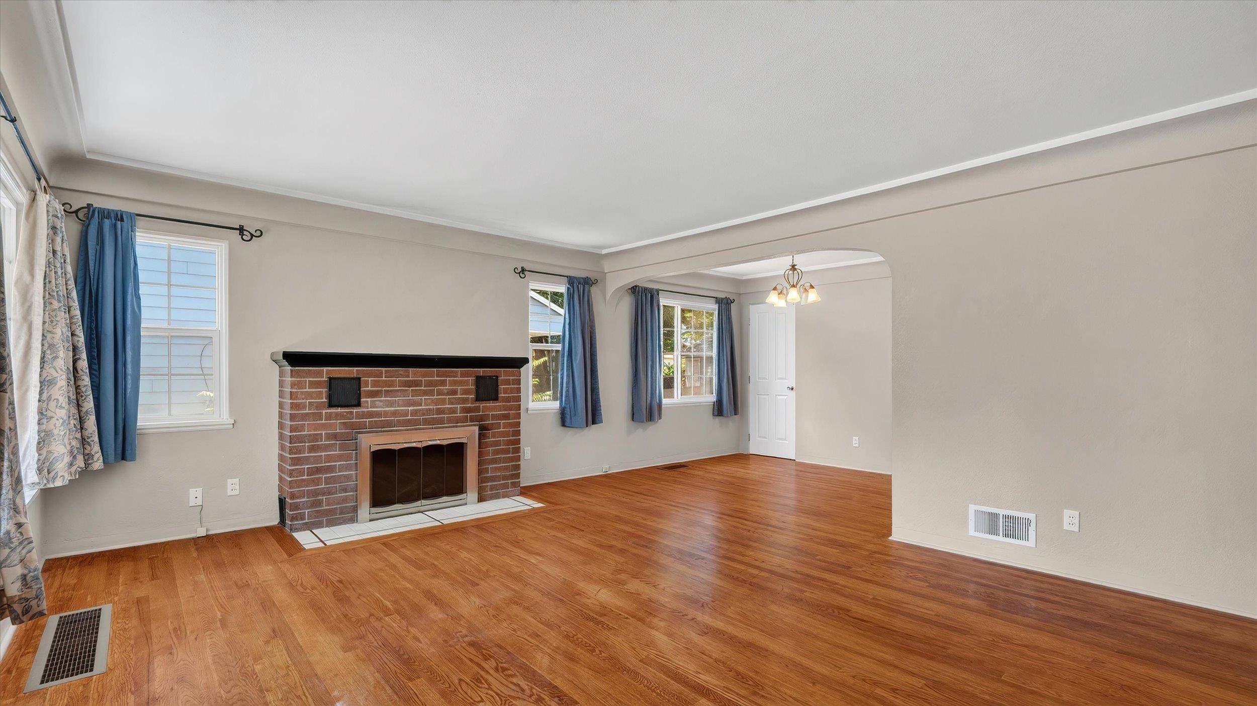 1217 E Mission Ave, Spokane, WA 99202
