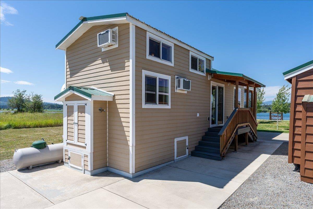 455 Guinevere Dr, Usk, WA 99180