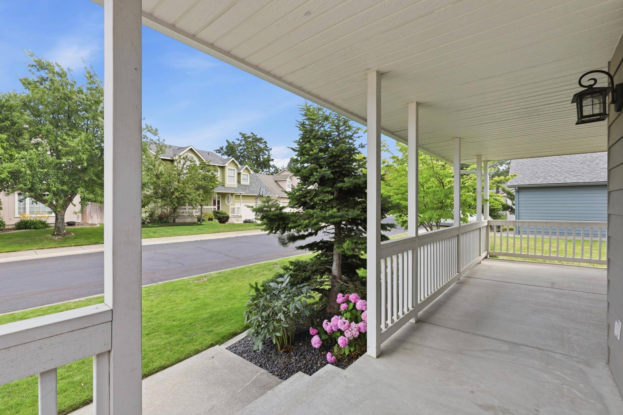 5210 S Stone Ln, Spokane, WA 99223