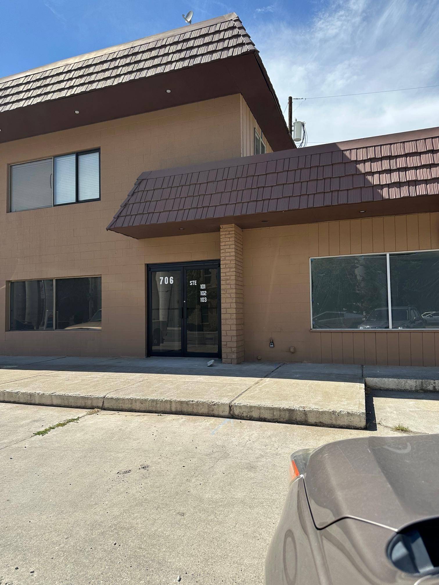 706 1st St, Cheney, WA 99004