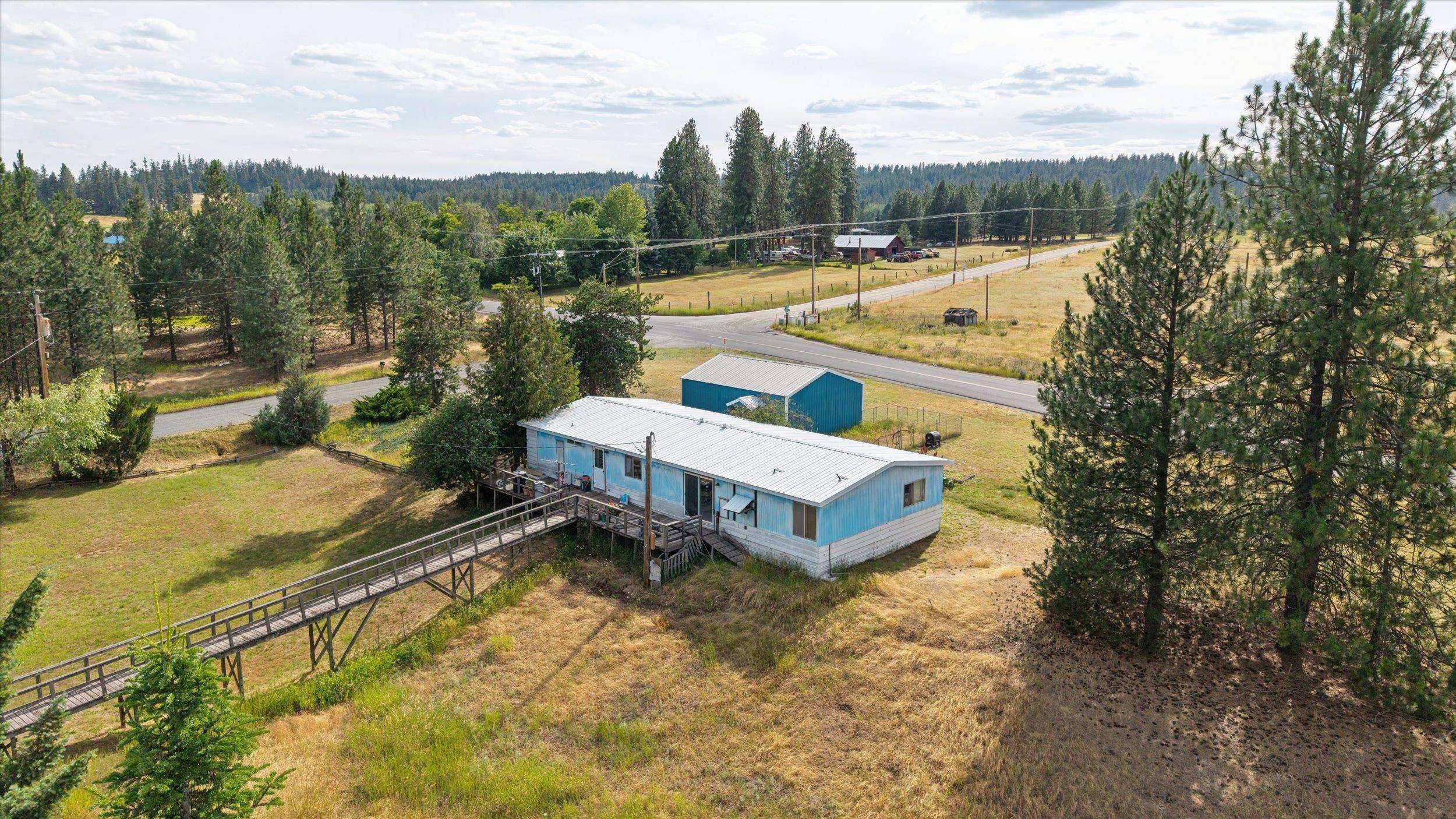 10911 E Laurel Rd, Elk, WA 99009