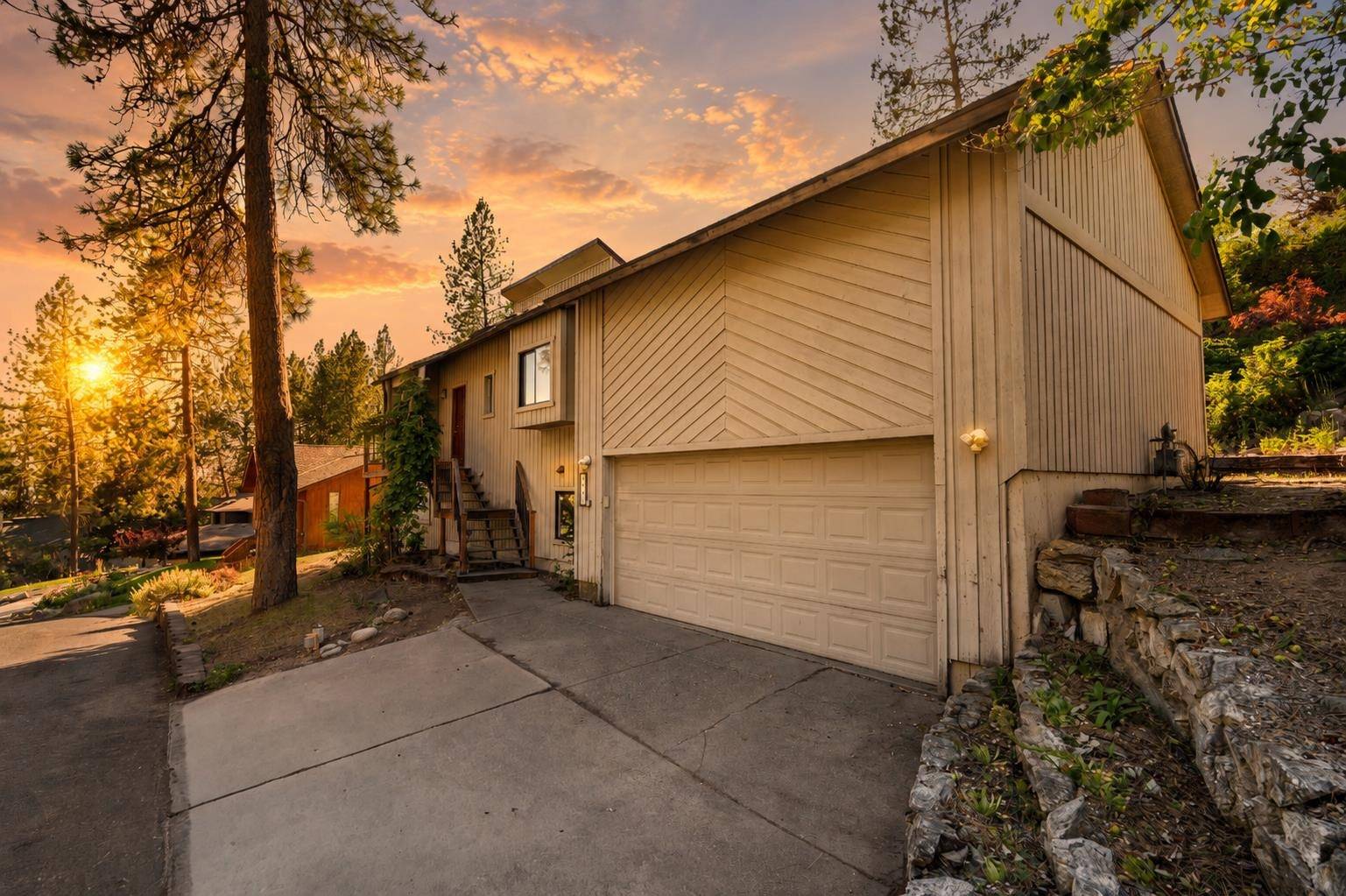 8027 E Elde Dr, Spokane Valley, WA 99212