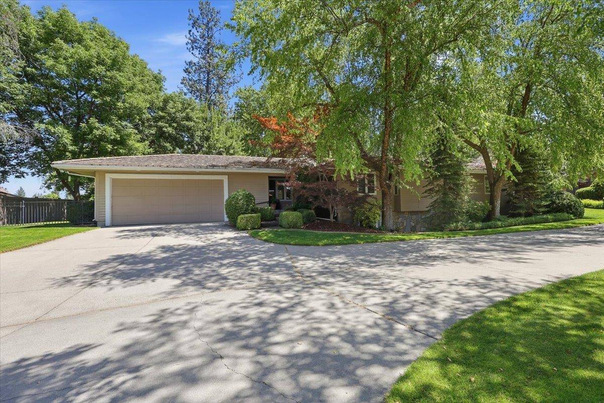 4402 S Saint Andrews Ln, Spokane, WA 99223