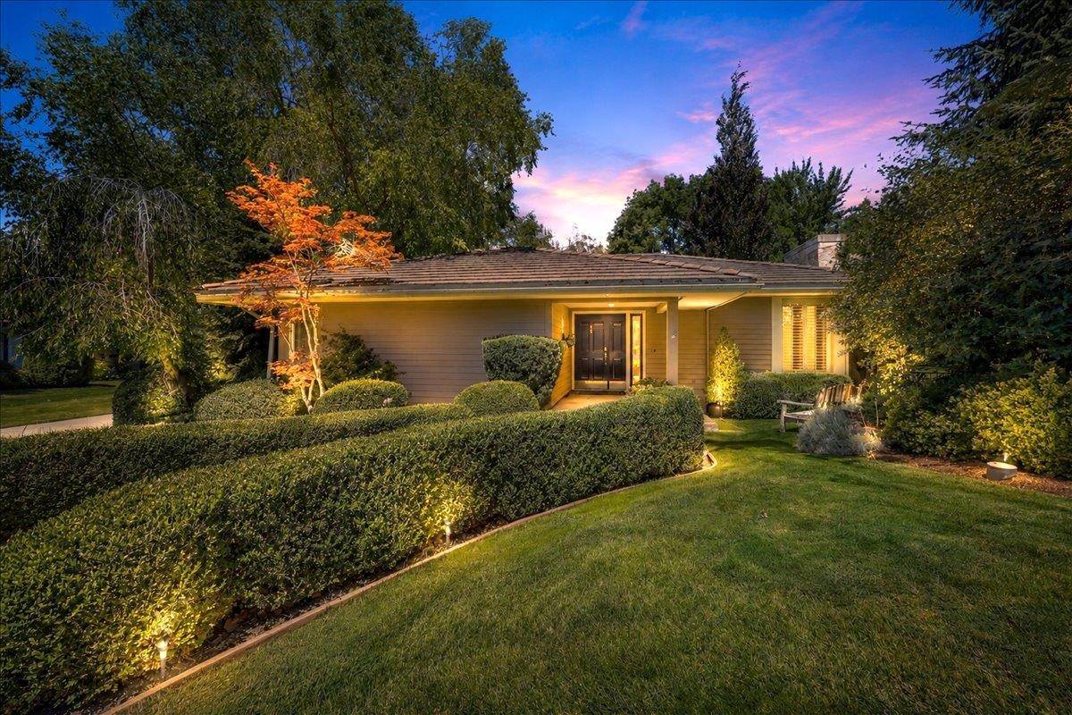 4402 S Saint Andrews Ln, Spokane, WA 99223