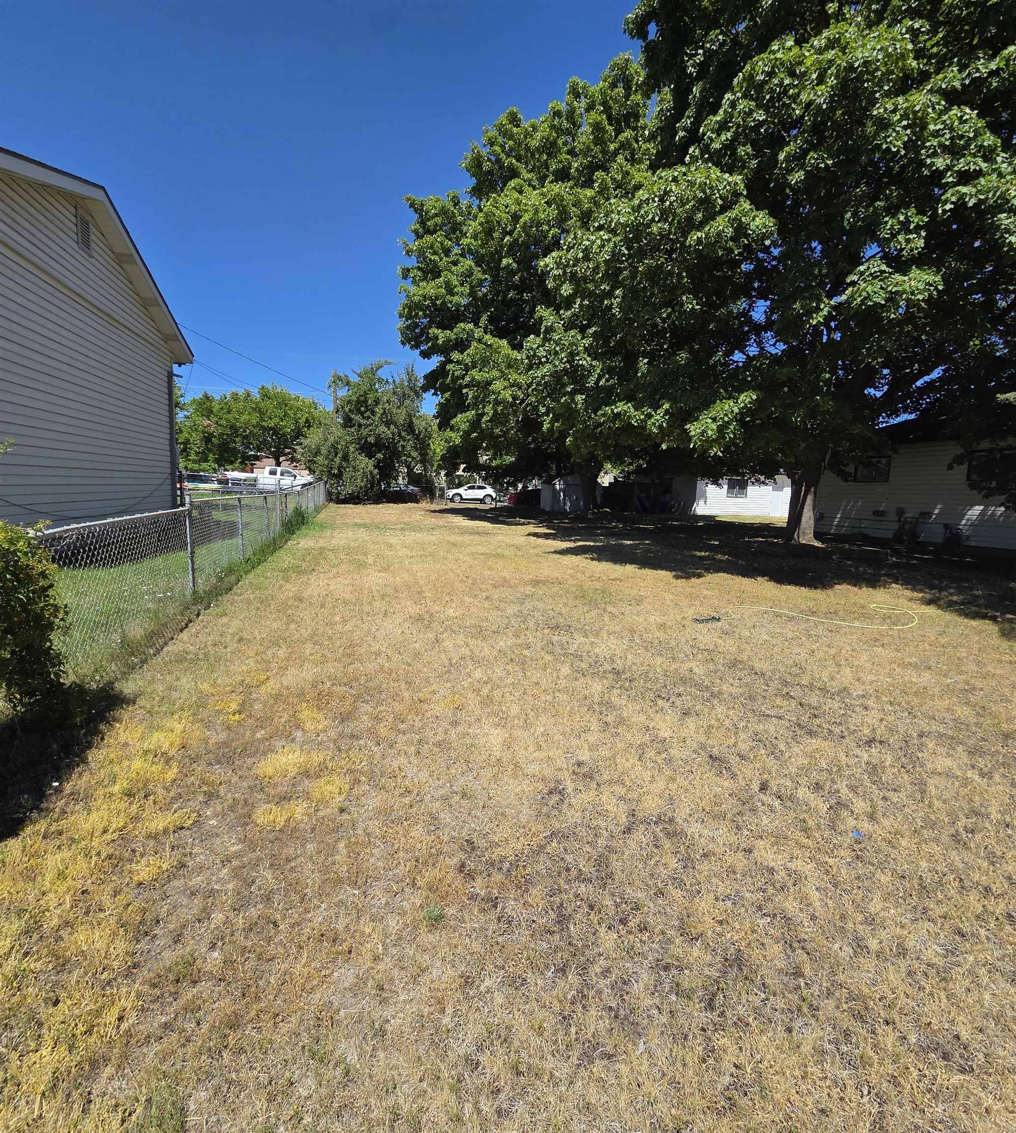 2417 E Empire Ave, Spokane, WA 99207