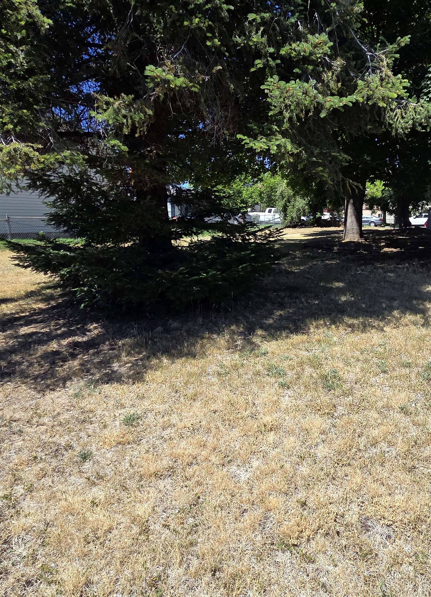 2417 E Empire Ave, Spokane, WA 99207