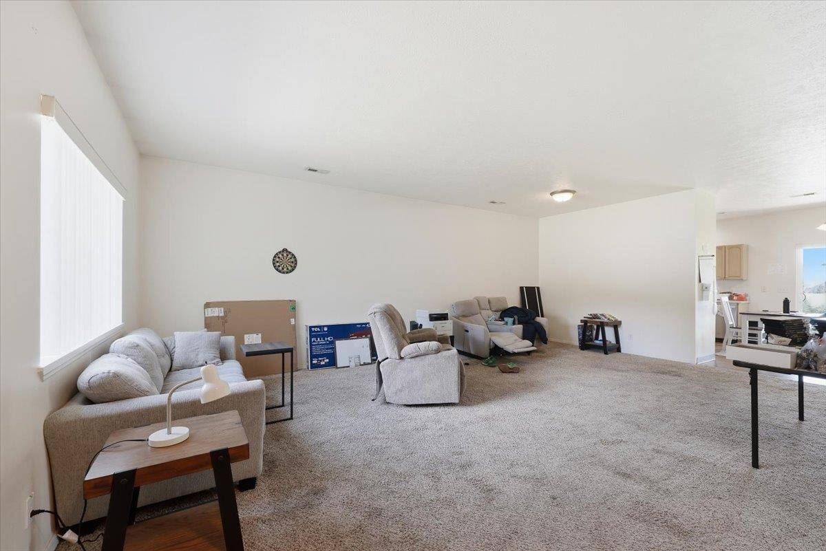 4115 S Bowdish Rd, Spokane Valley, WA 99206
