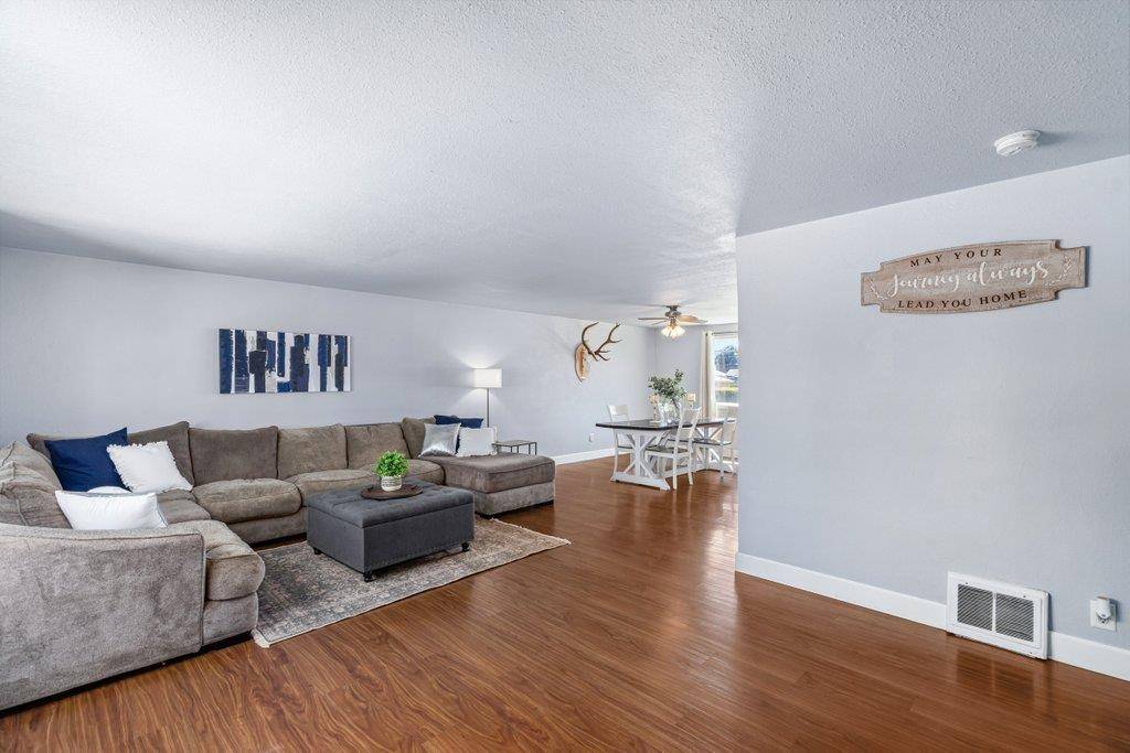 2803 W SANSON Ave, Spokane, WA 99205