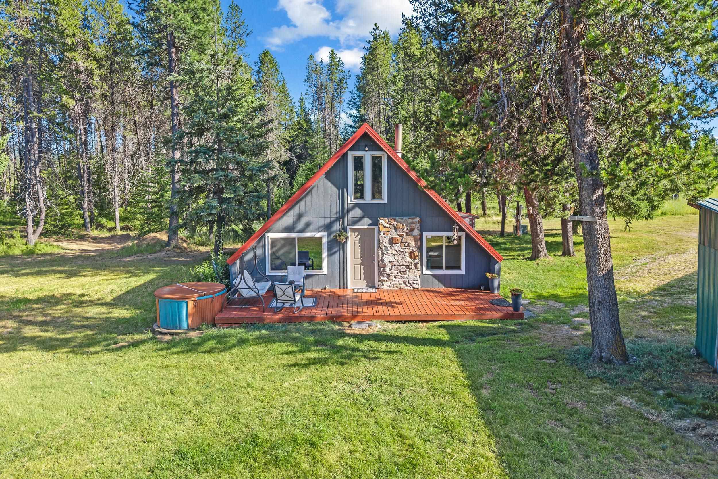 6612 Highway 211 Hwy, Newport, WA 99156