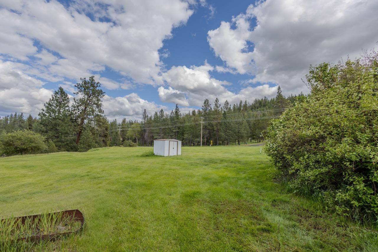 36019 N Milan-Elk Rd, Chattaroy, WA 99003