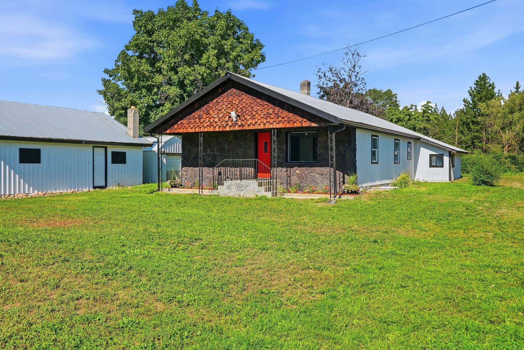 228 N Arcadia Ave, Deer Park, WA 99006