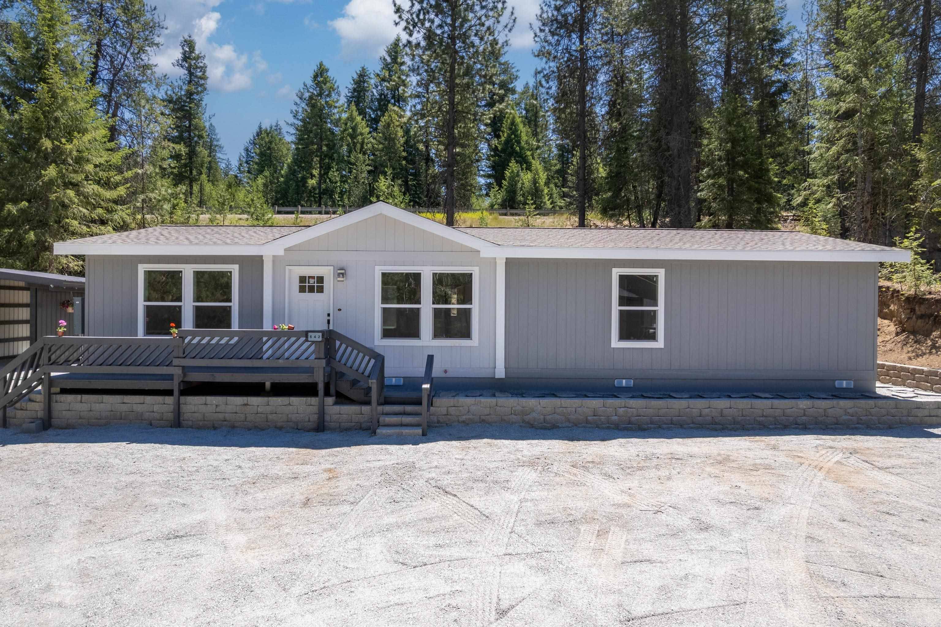 642 Diamond Dr, Newport, WA 99156