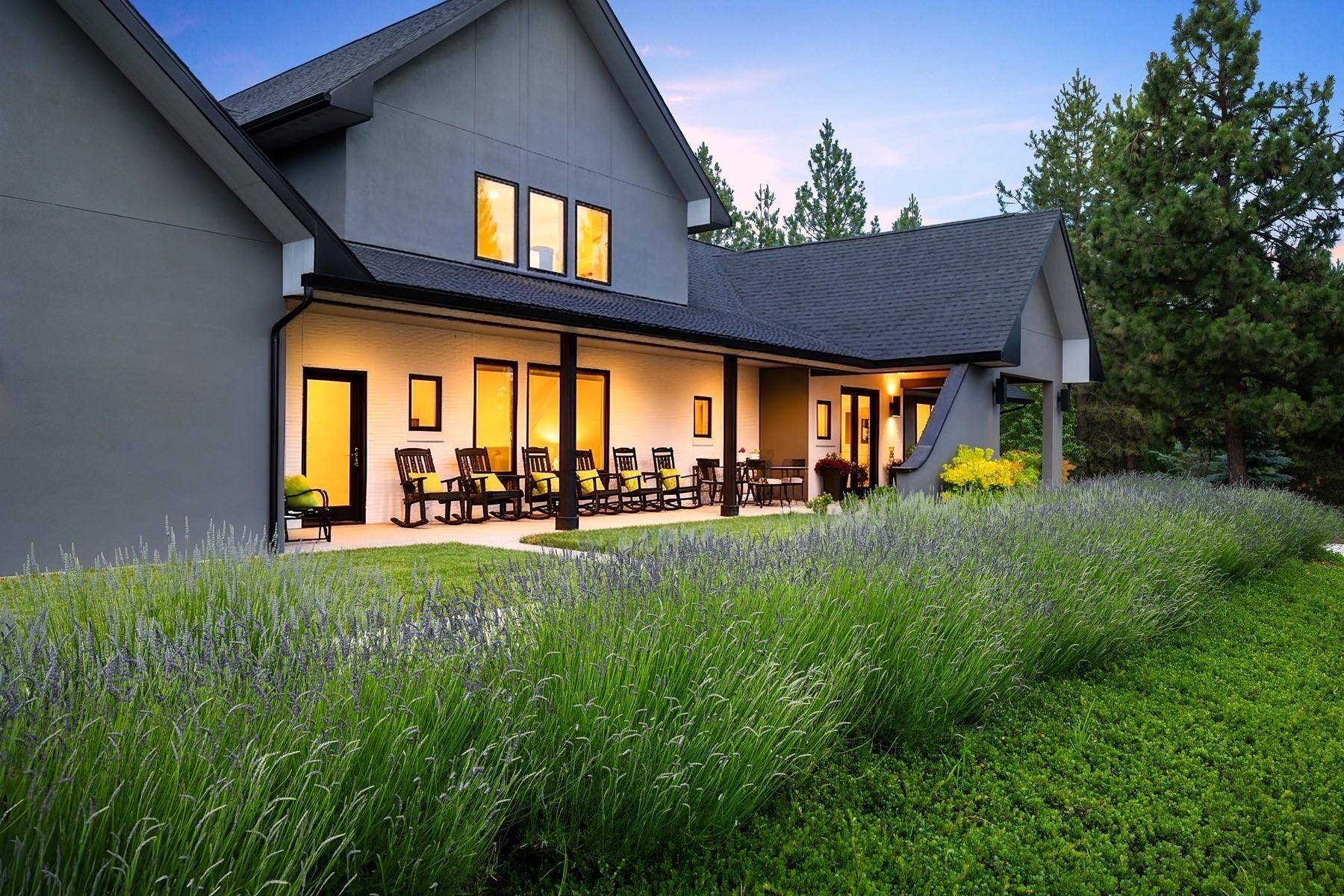 14815 S Starr Rd, Rockford, WA 99030