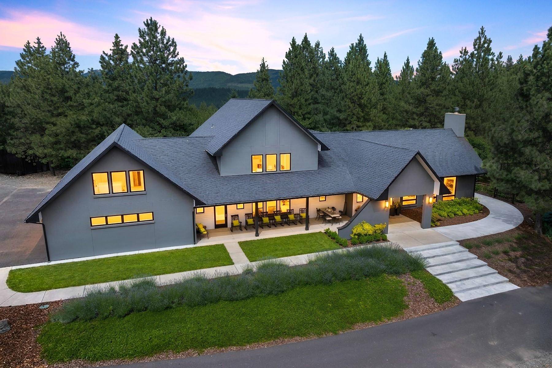 14815 S Starr Rd, Rockford, WA 99030