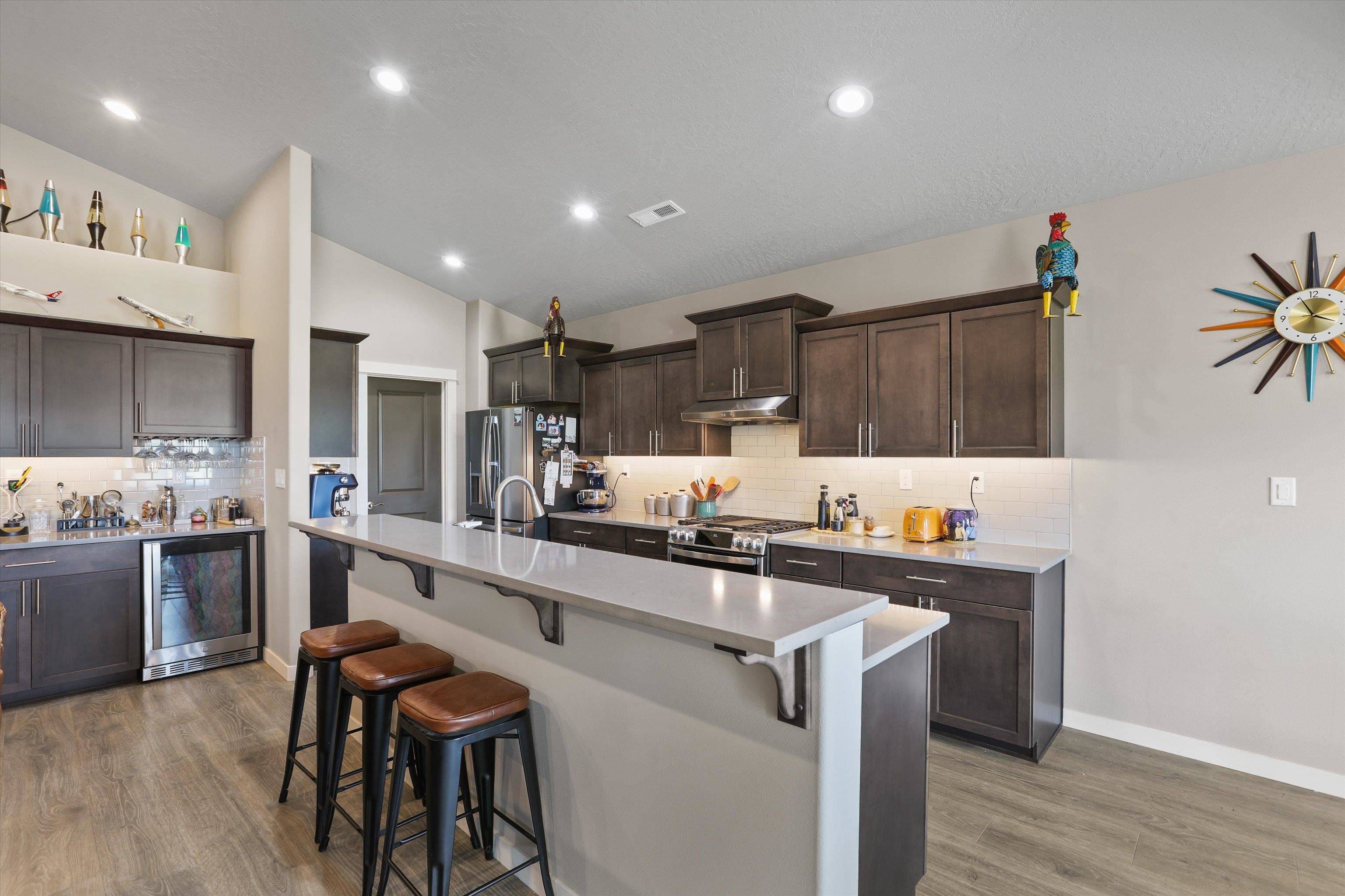 1819 S Donwood St, Greenacres, WA 99016