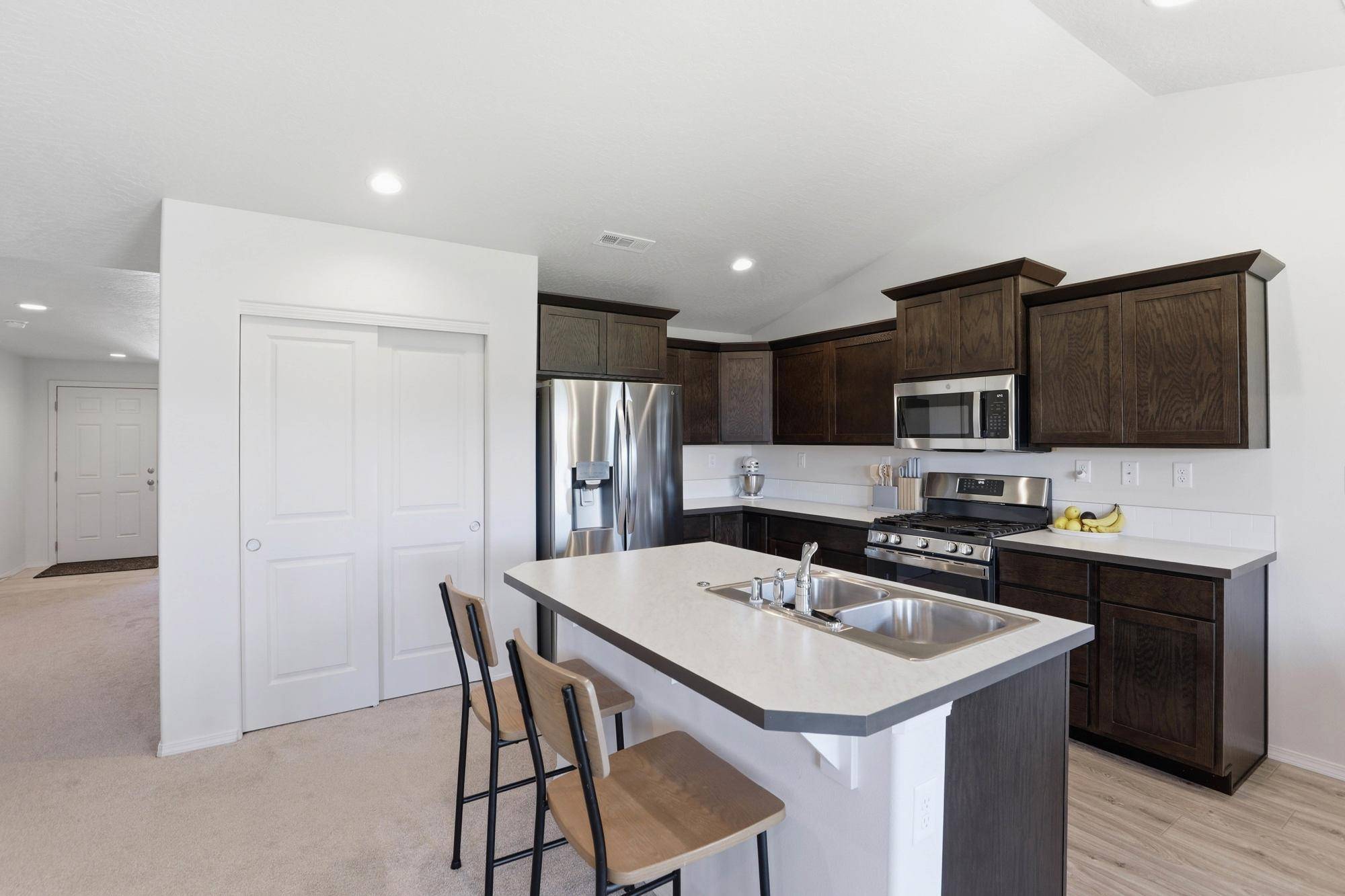 5815 S Dowdy Rd, Spokane, WA 99224