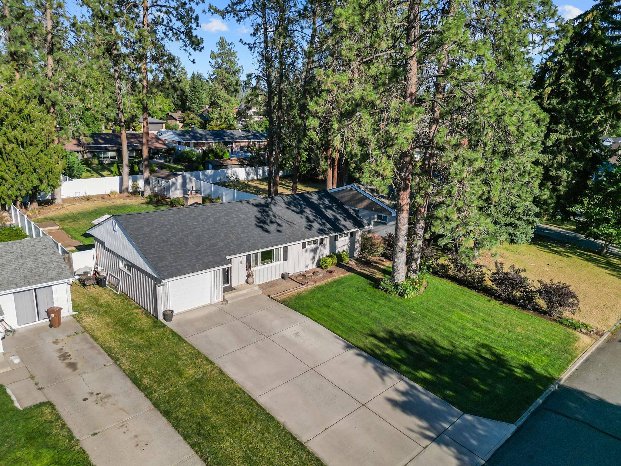 4107 S Hogan St, Spokane, WA 99203